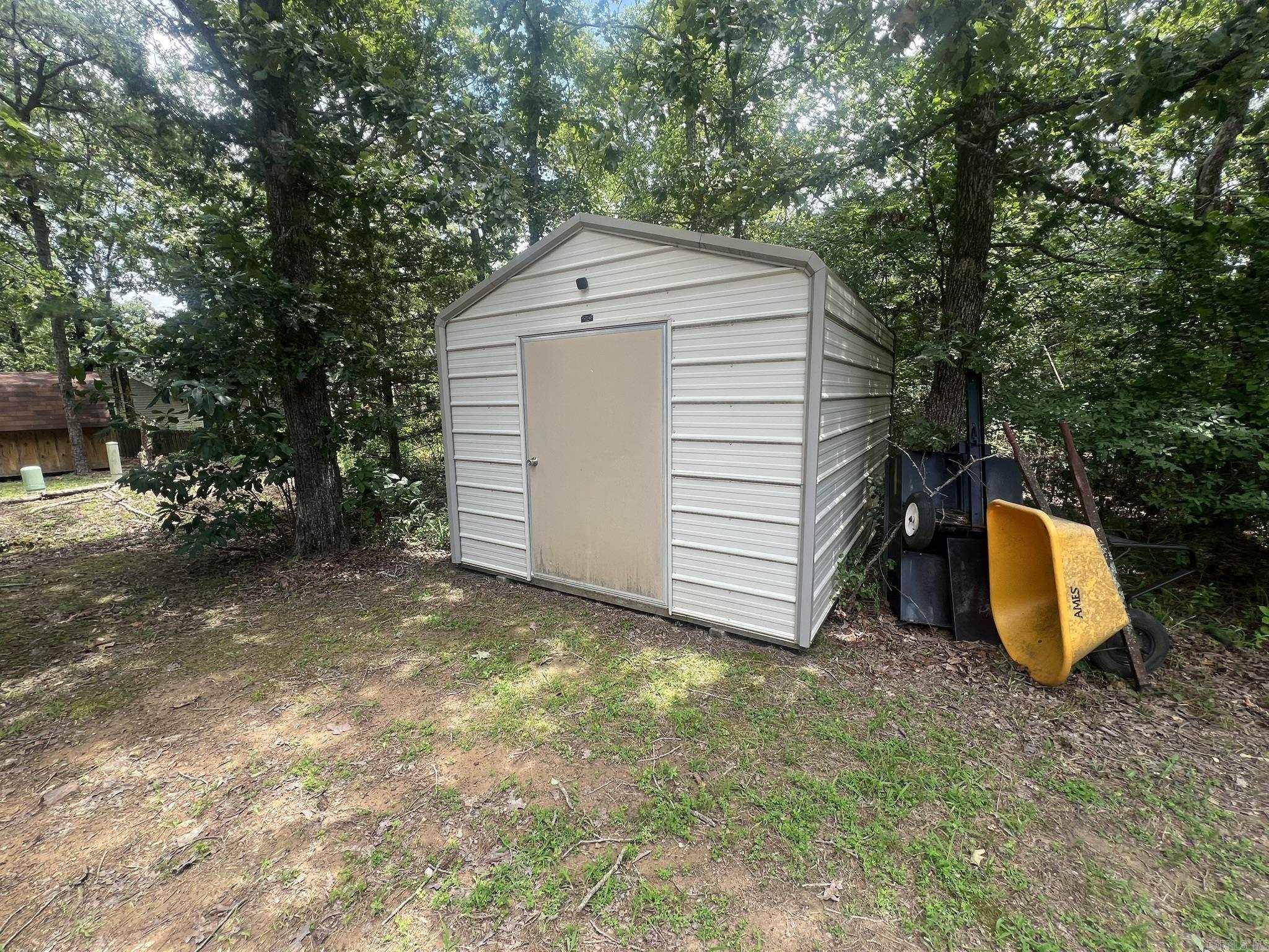 301 Pin Oak  Mena, AR