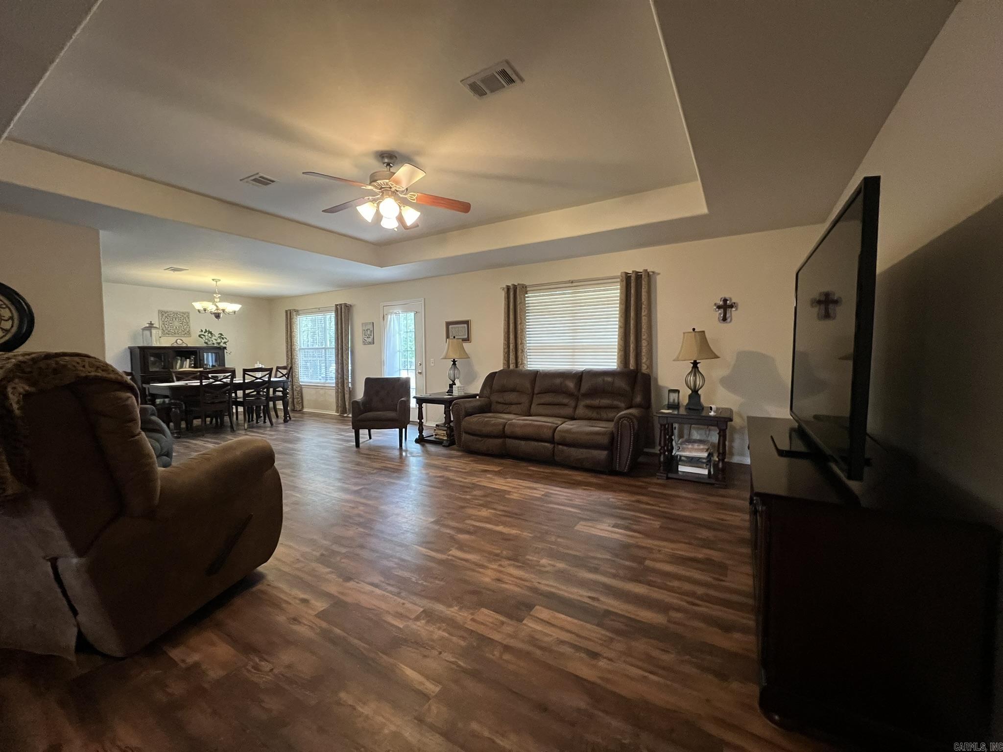 301 Pin Oak  Mena, AR