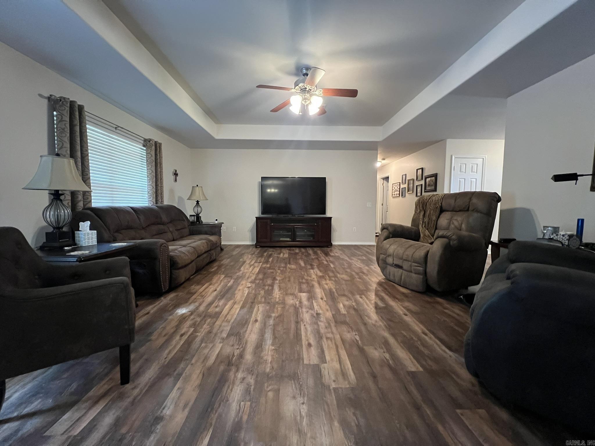 301 Pin Oak  Mena, AR
