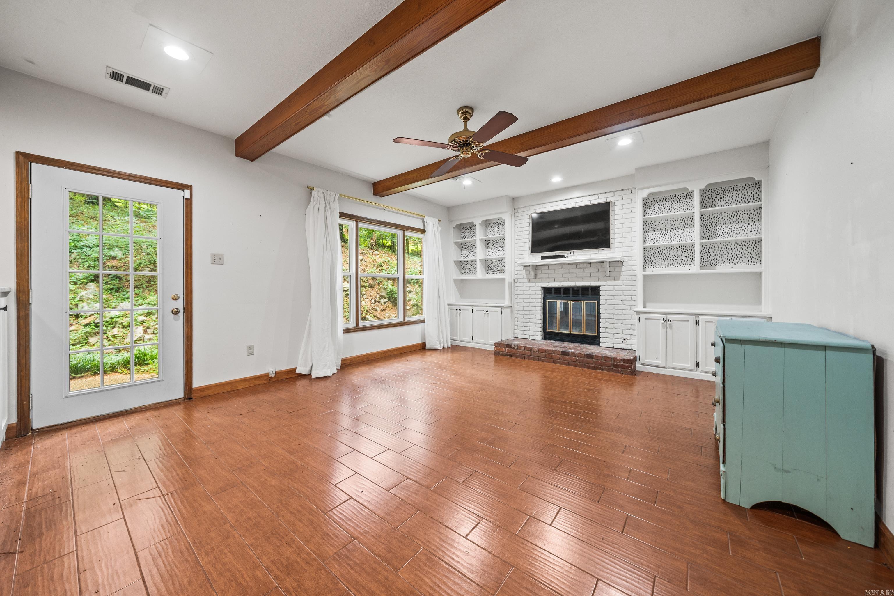 106 Jeff Street Hot Springs, AR 71901
