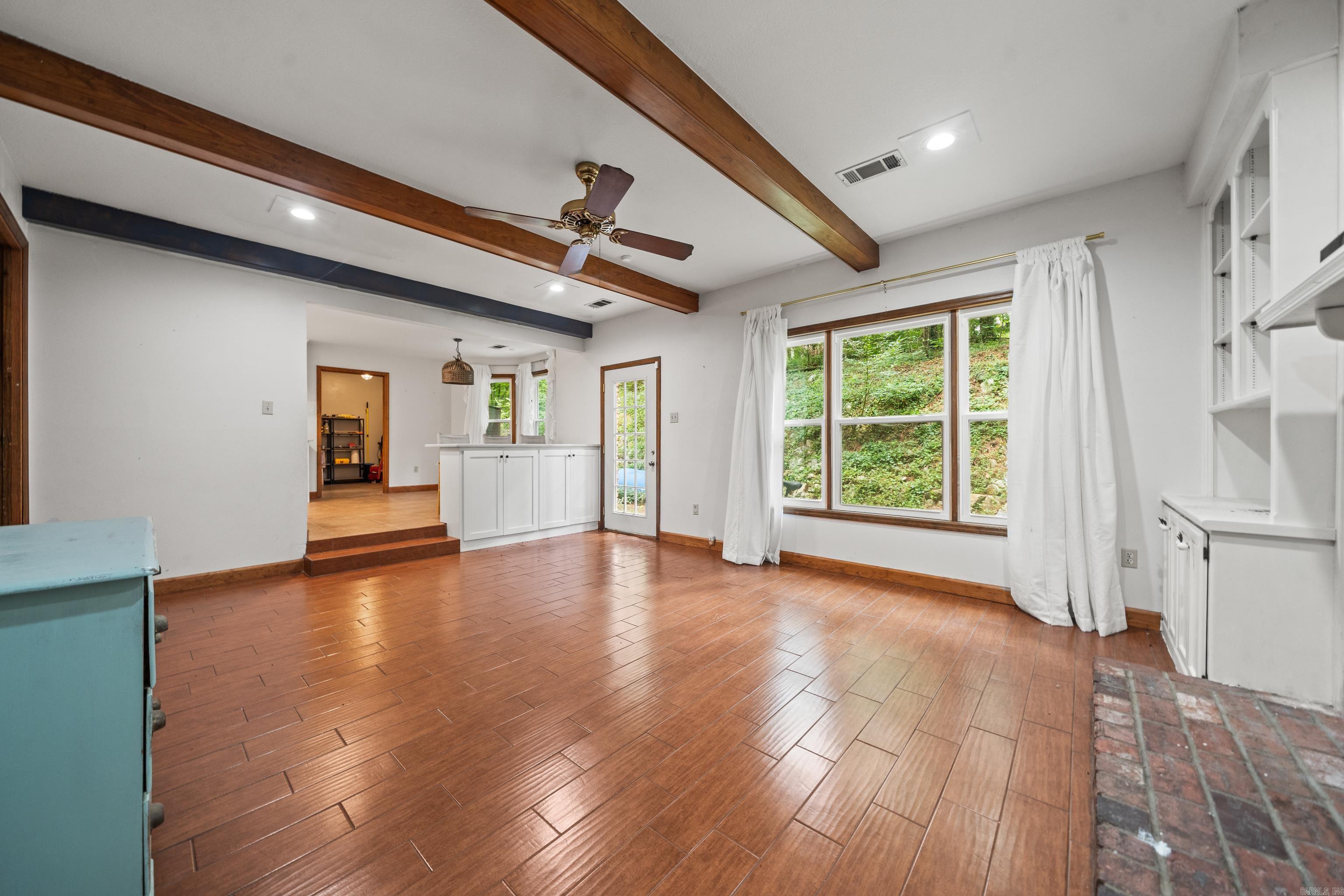 106 Jeff  Hot Springs, AR