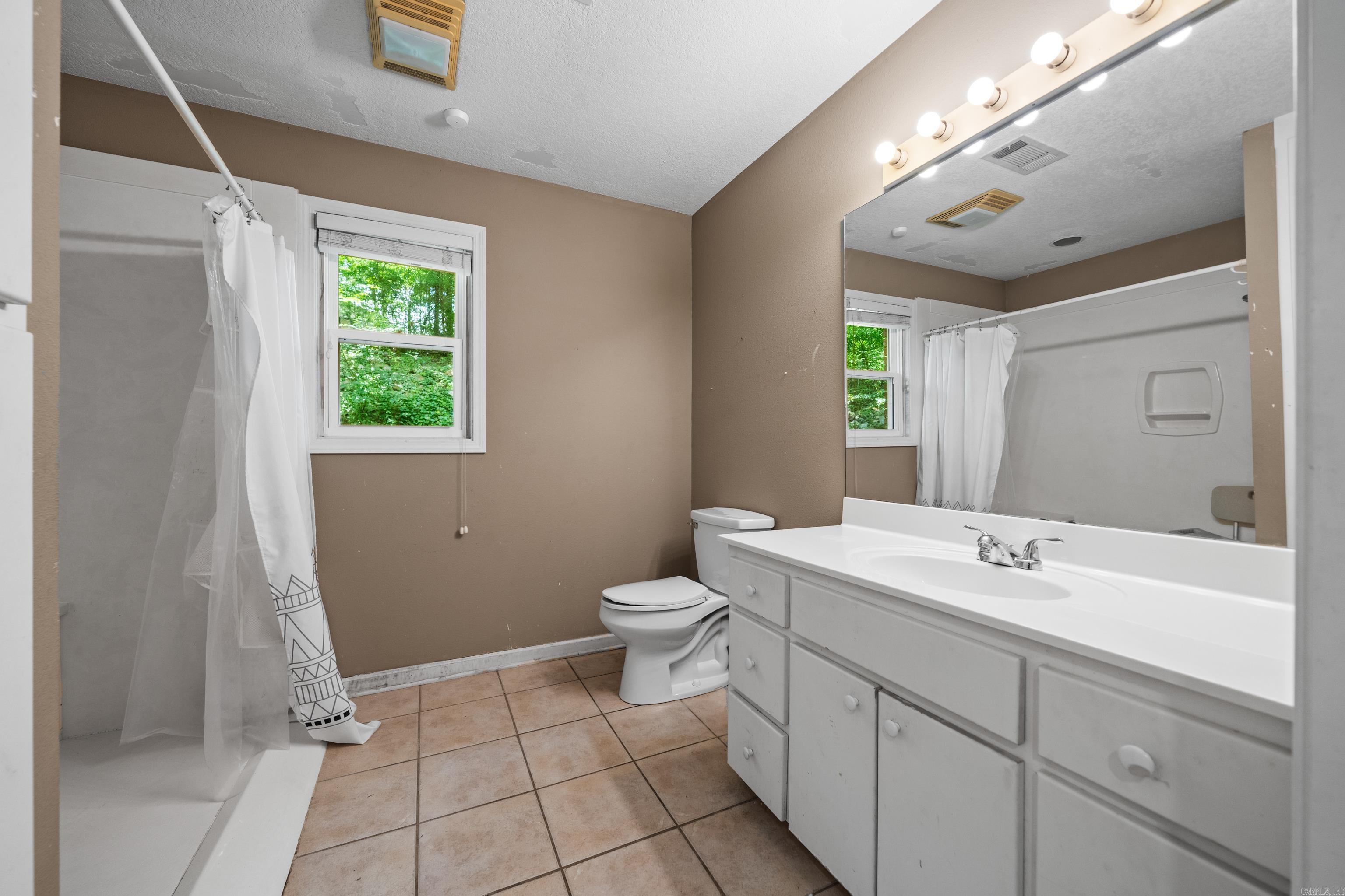 106 Jeff Street Hot Springs, AR 71901