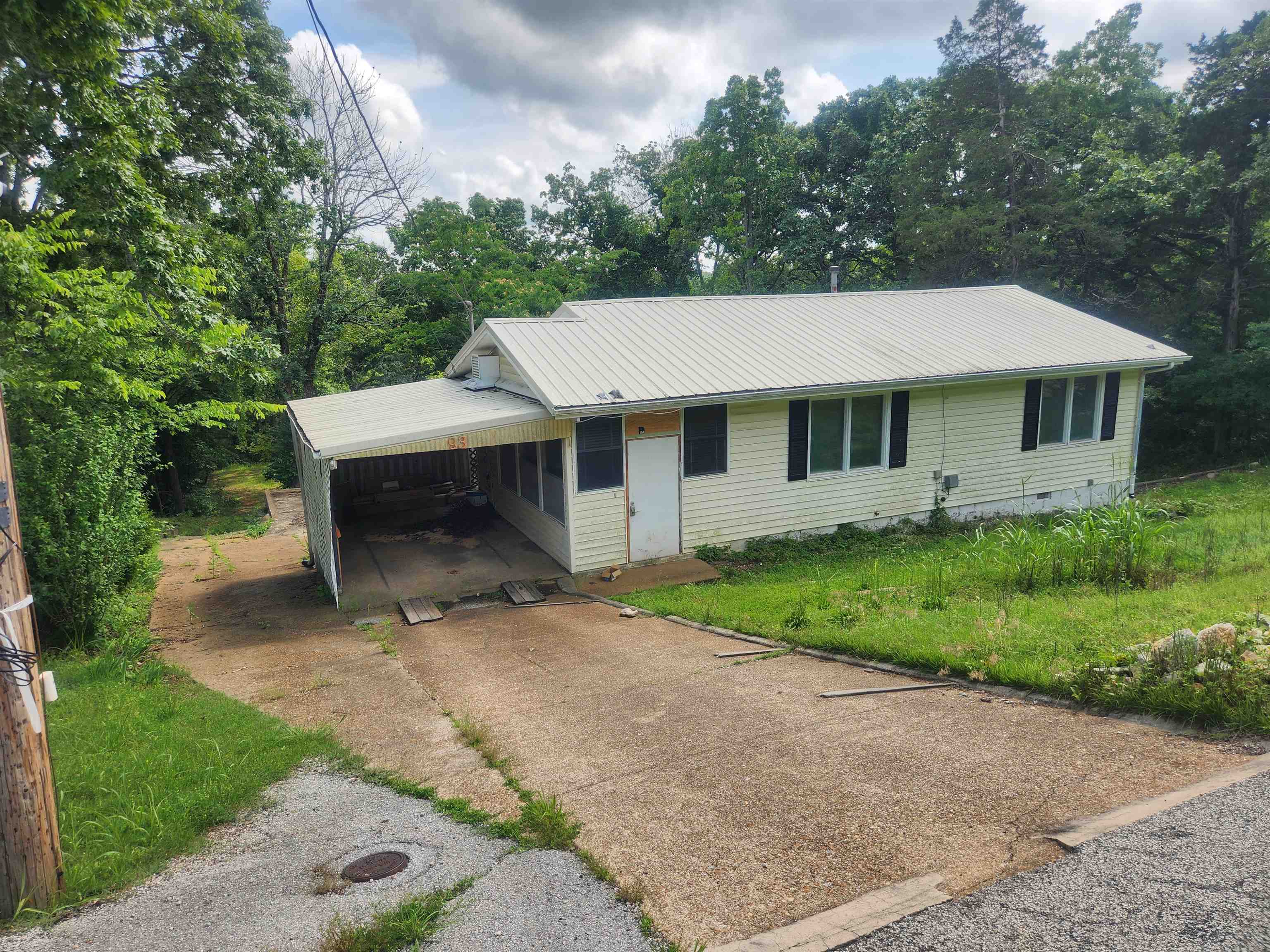 93 Topez  Cherokee Village, AR
