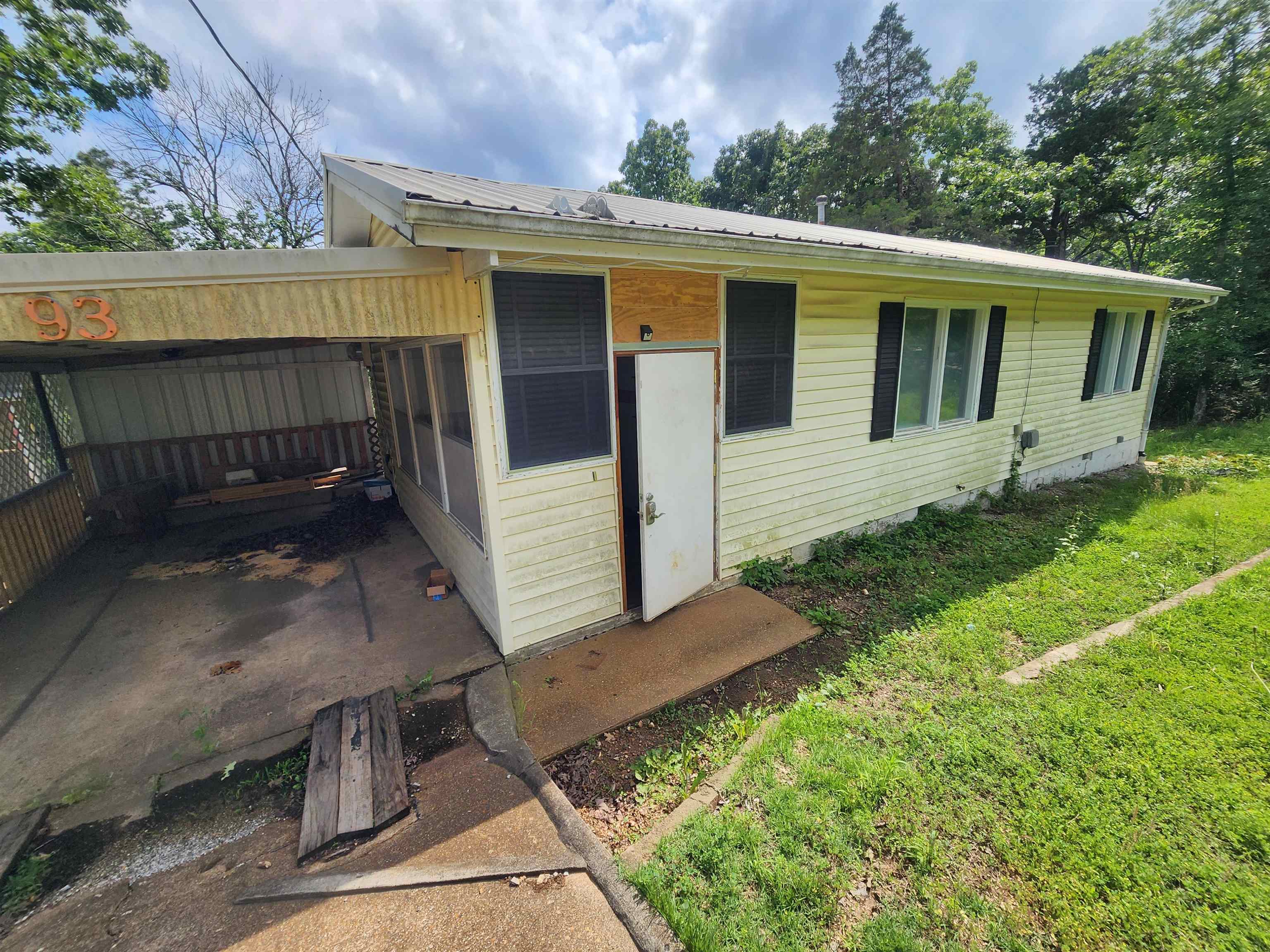 93 Topez  Cherokee Village, AR