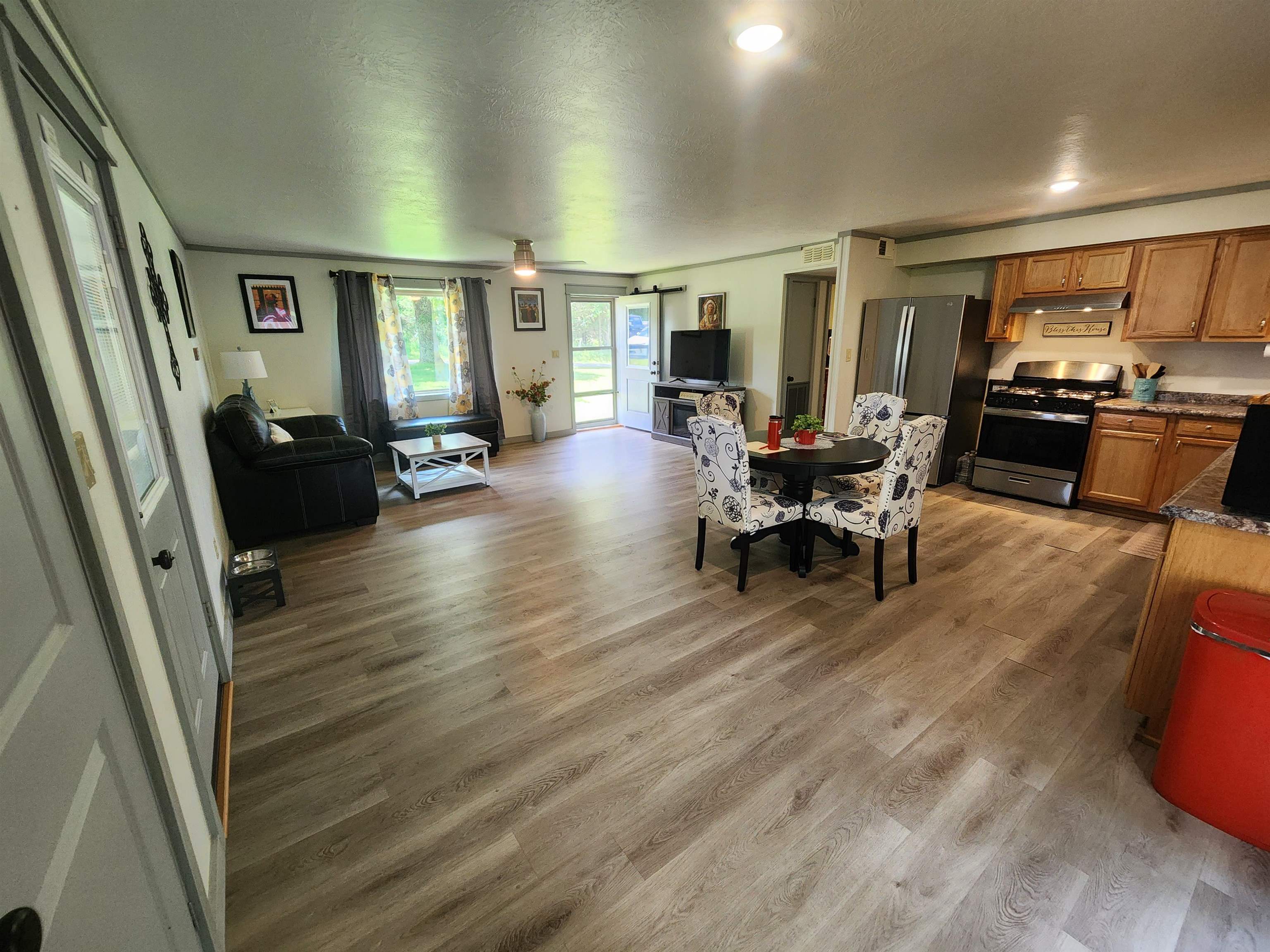110 Peace Valley  Ash Flat, AR