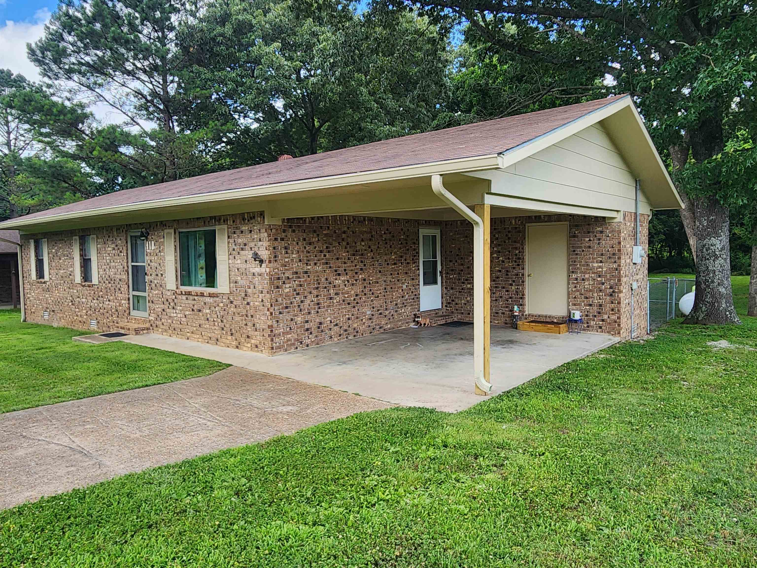 110 Peace Valley  Ash Flat, AR