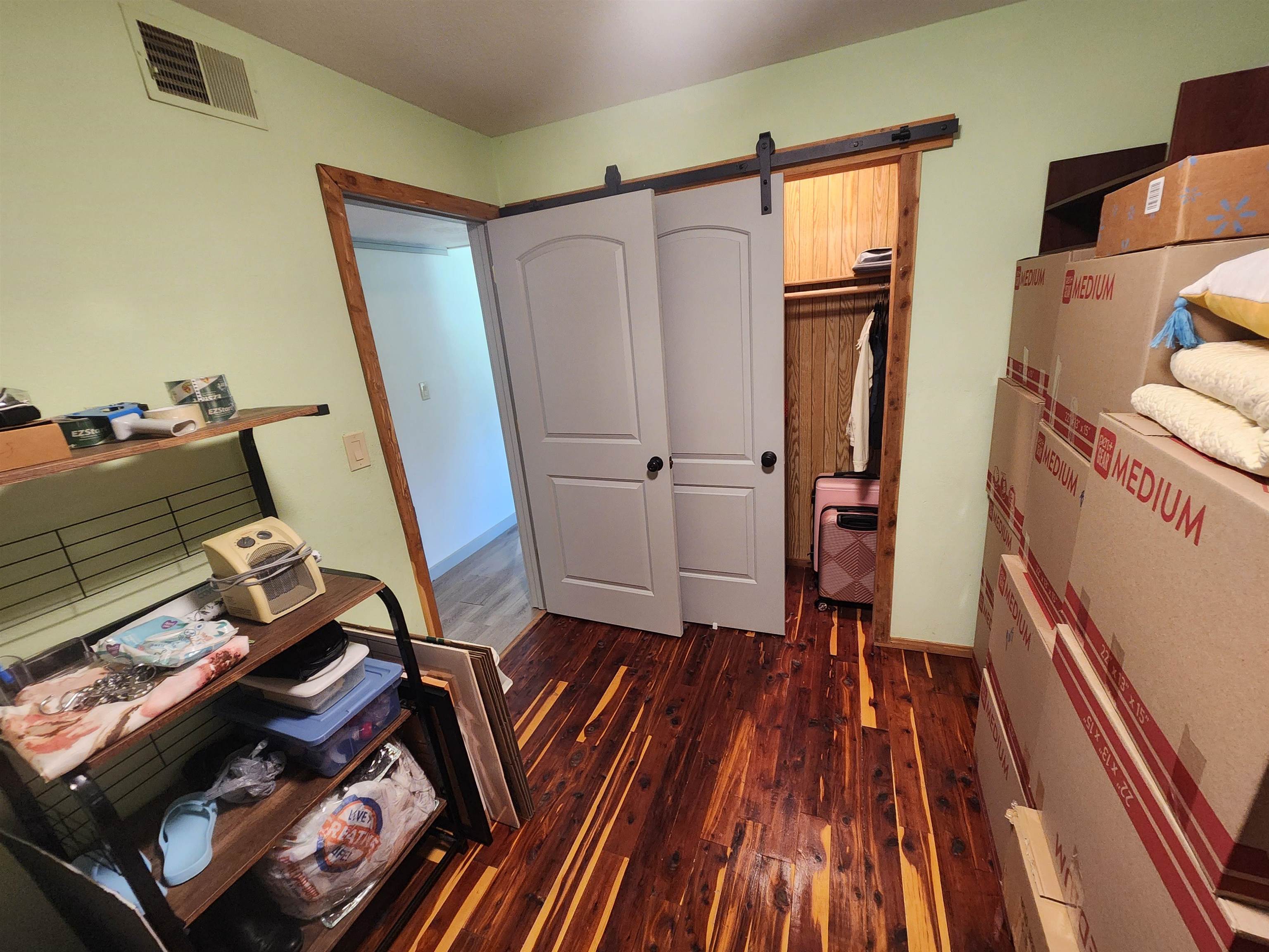 110 Peace Valley  Ash Flat, AR