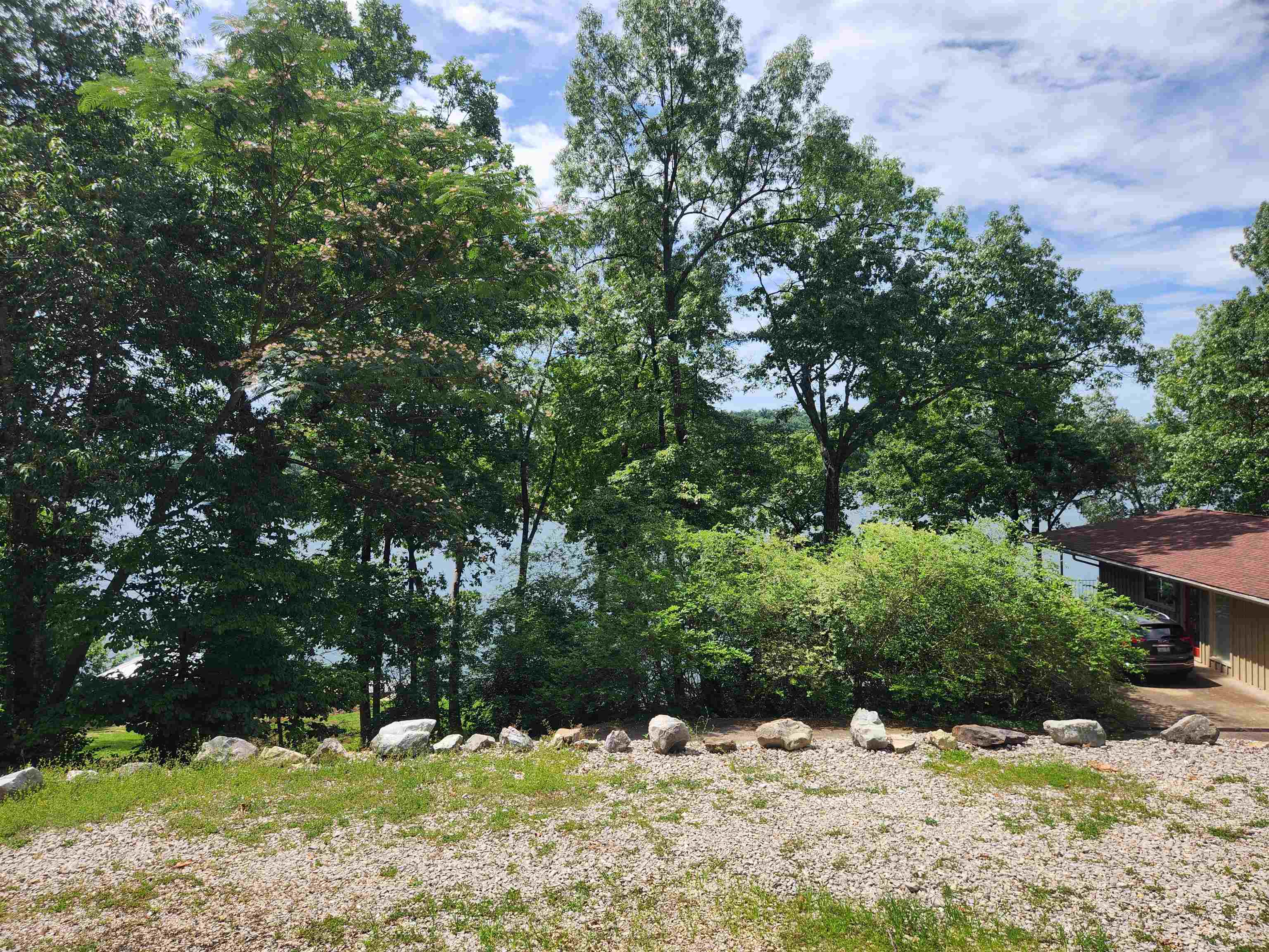 L37B12 N lakeshore  Cherokee Village, AR