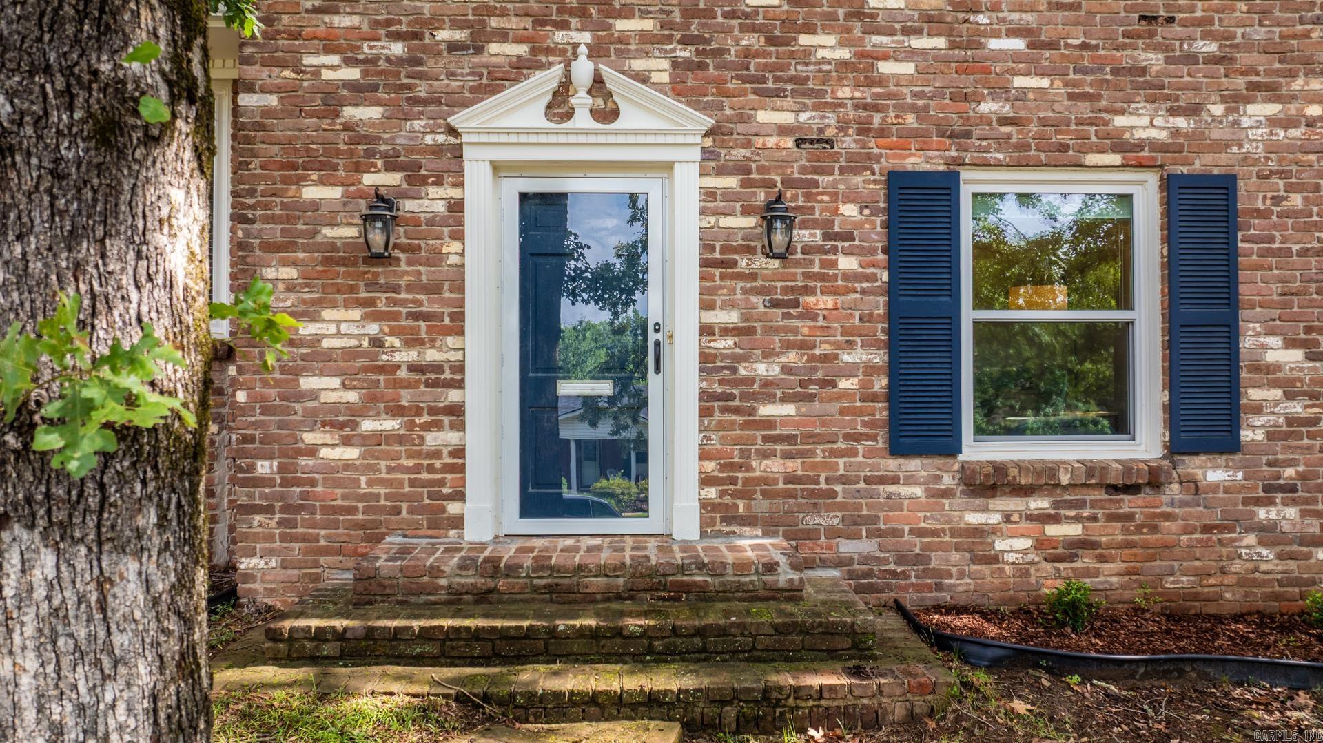 7002 Amherst  Little Rock, AR