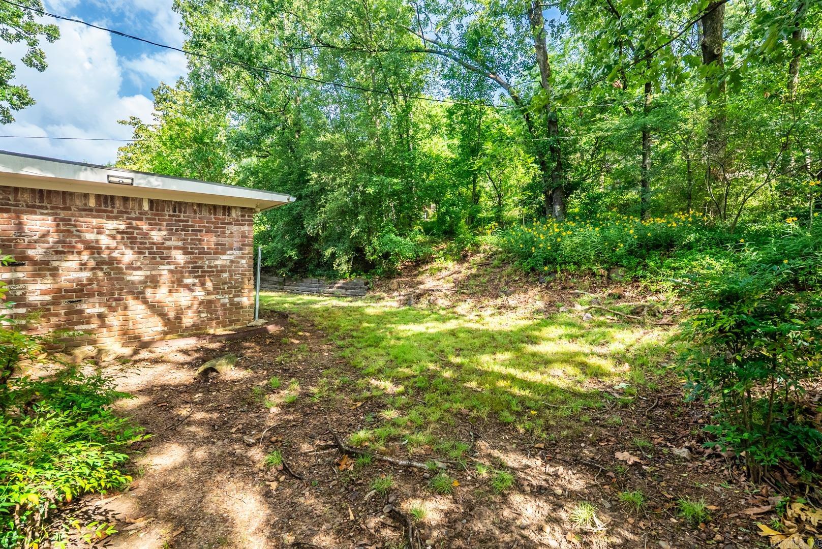 7002 Amherst  Little Rock, AR