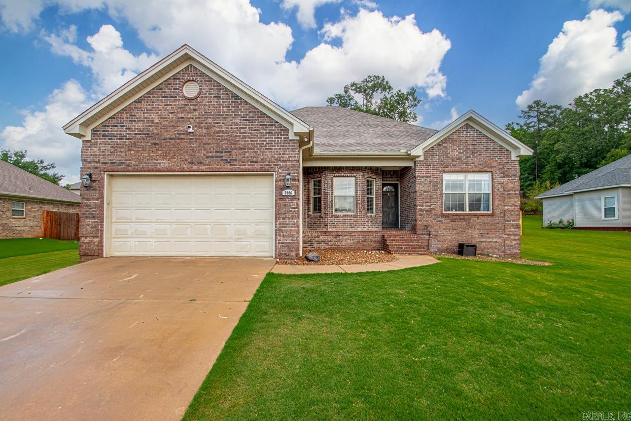 3906 Edgewater  Benton, AR