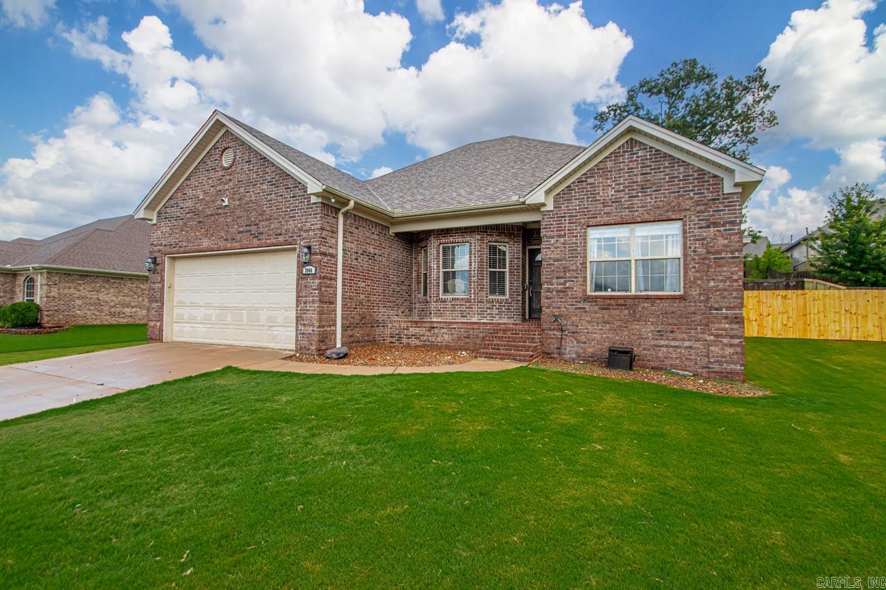 3906 Edgewater  Benton, AR