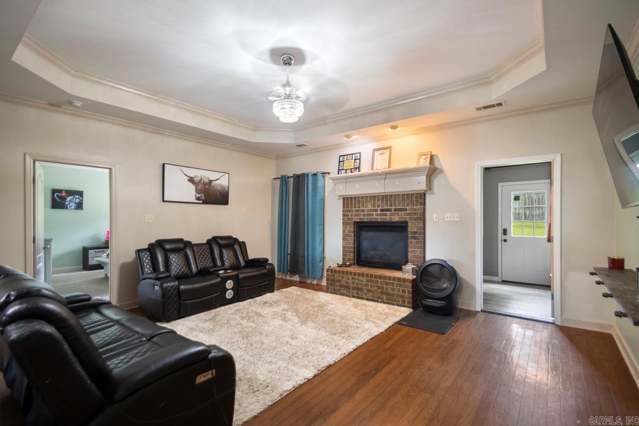 3906 Edgewater  Benton, AR
