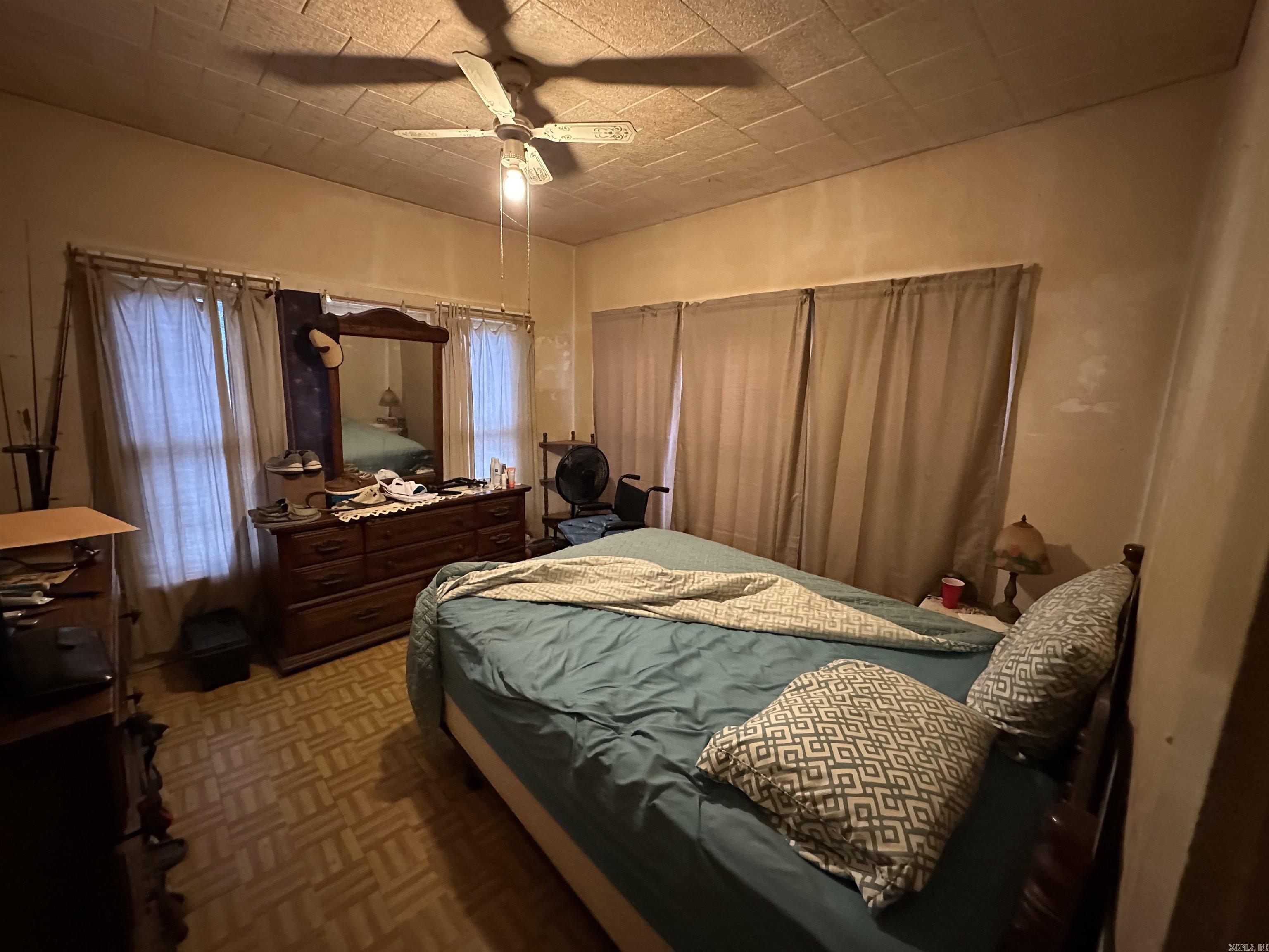 609 N Morrill  Morrilton, AR