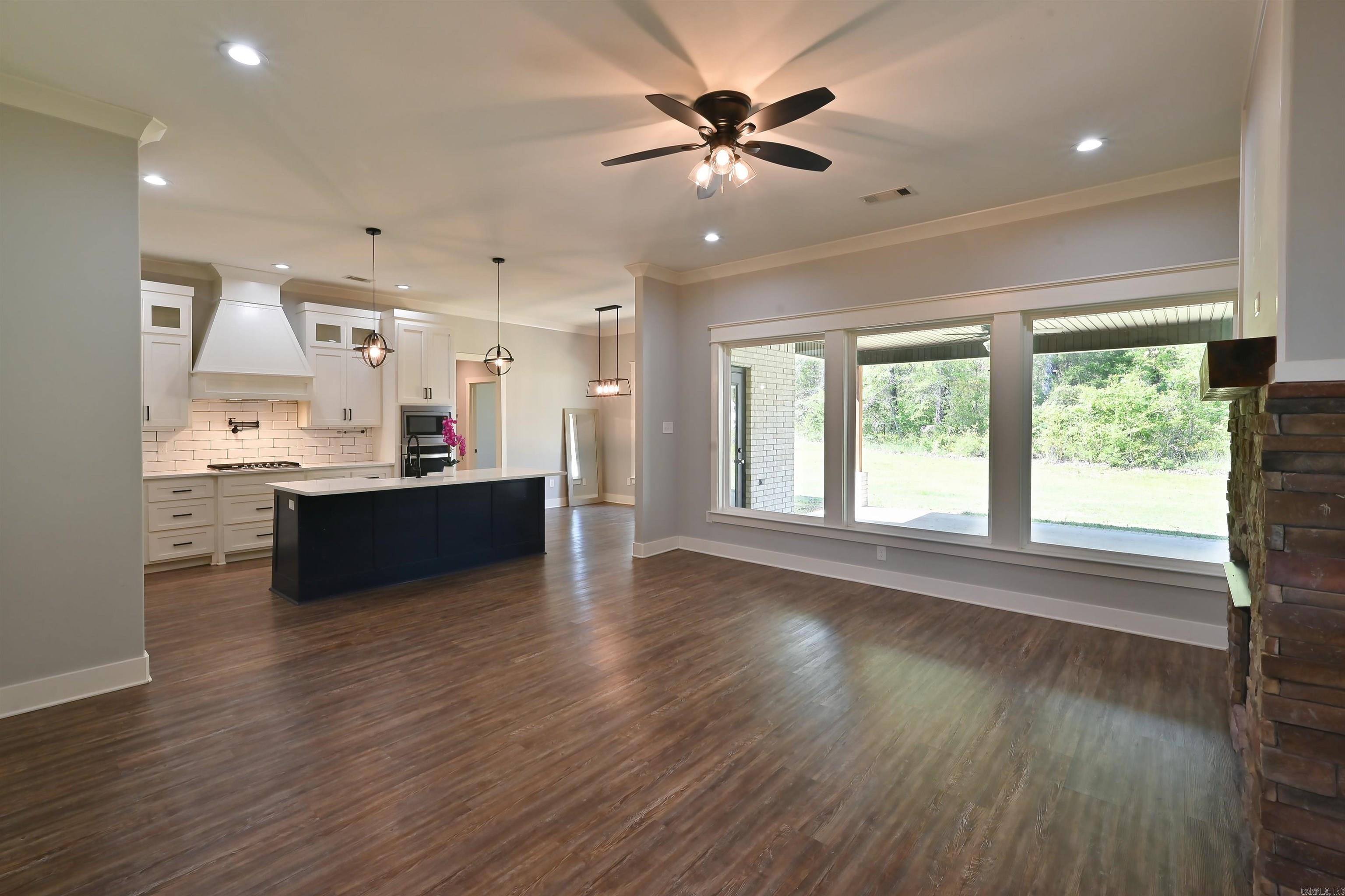 5 Hargrove  Greenbrier, AR