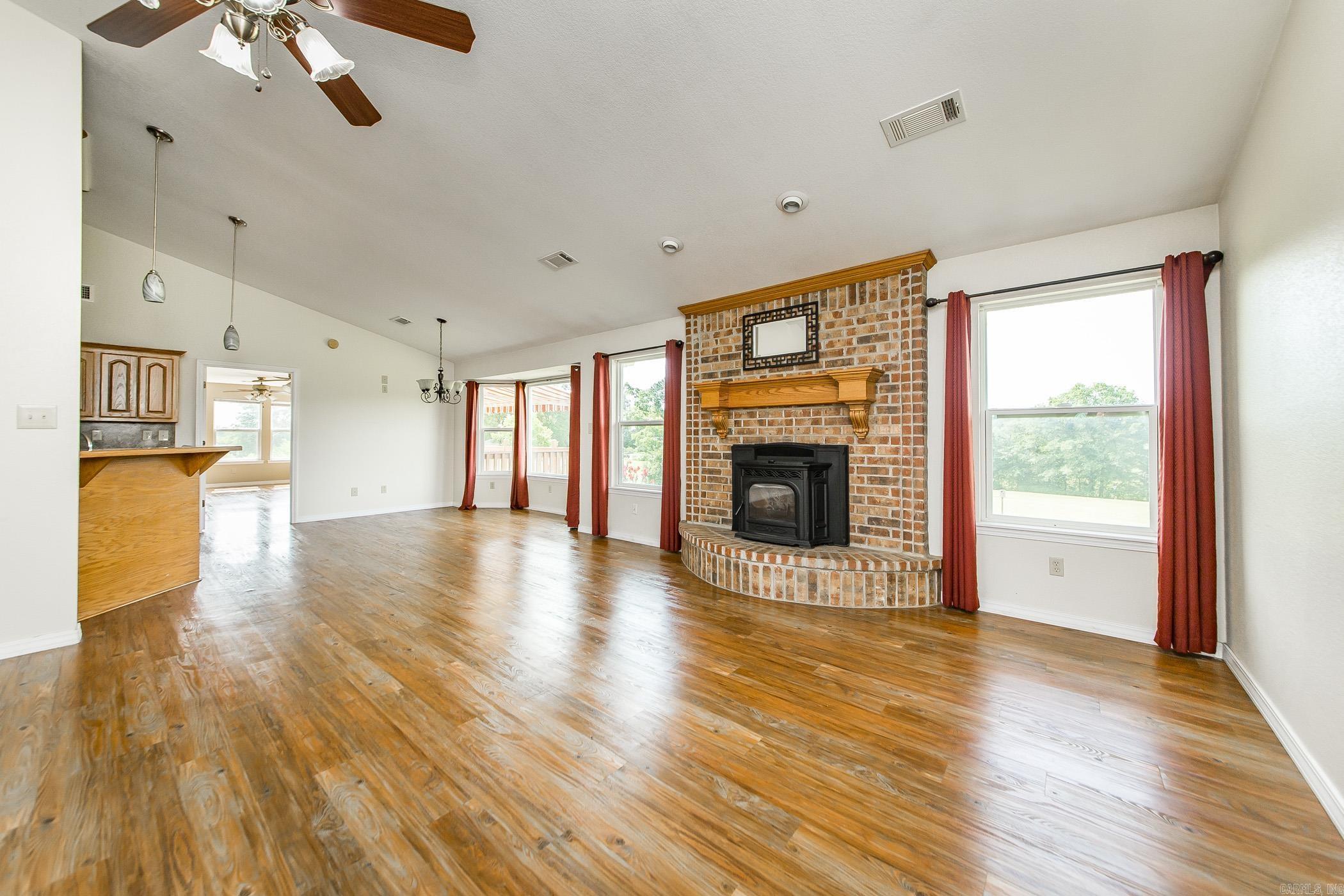 261 Pin Oak  Bismarck, AR