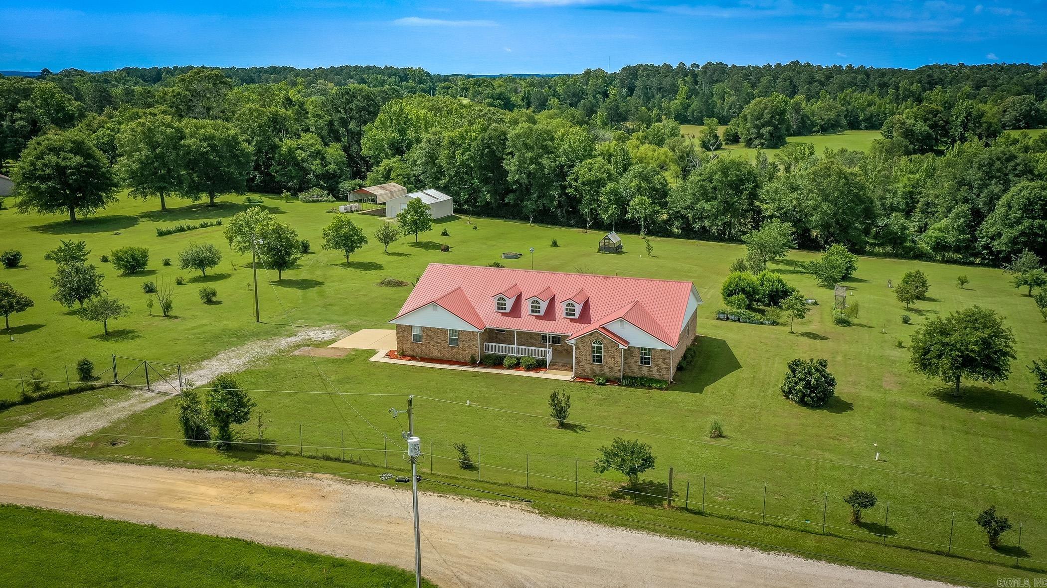 261 Pin Oak  Bismarck, AR