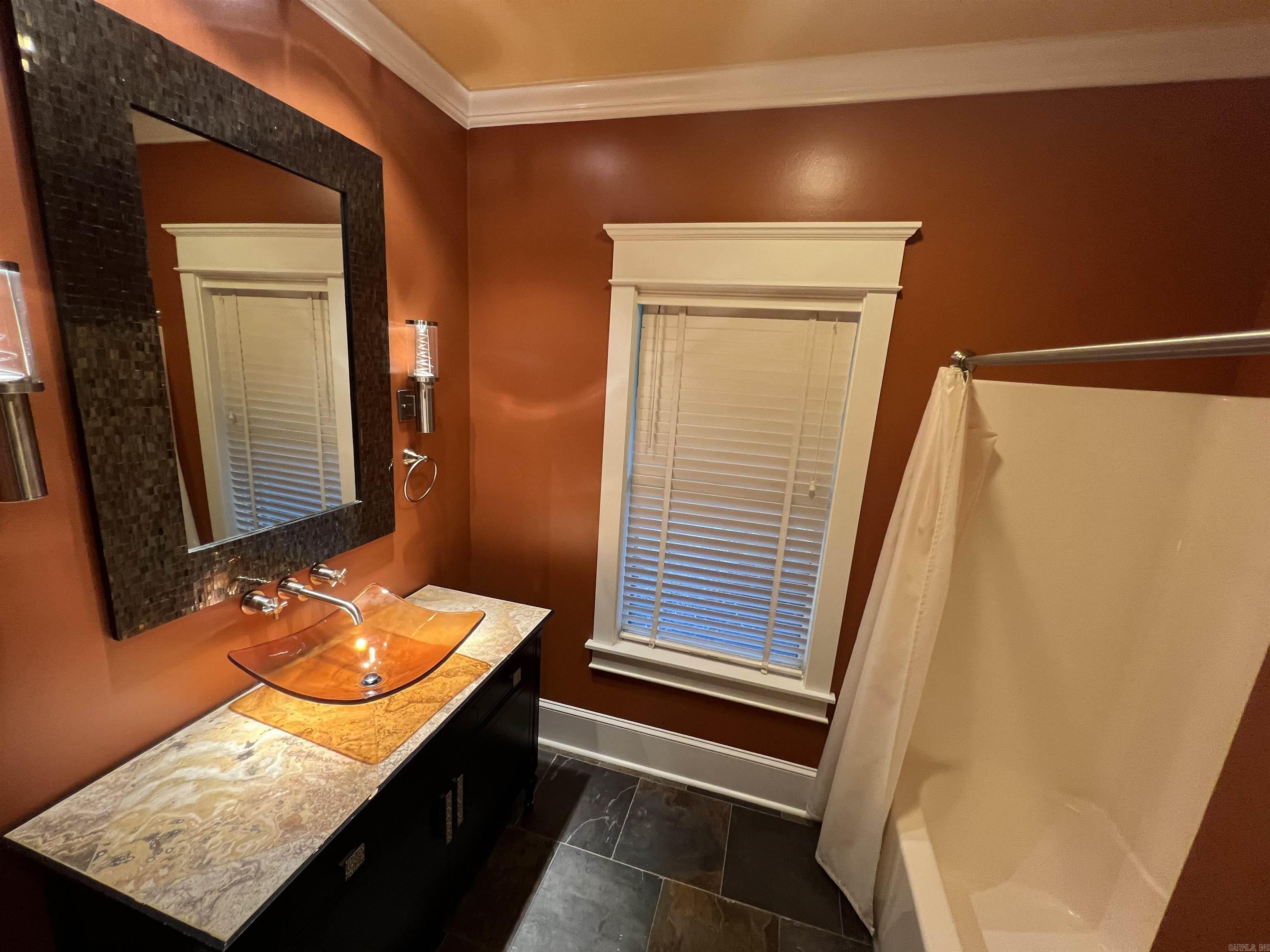 12 Victoria  Maumelle, AR