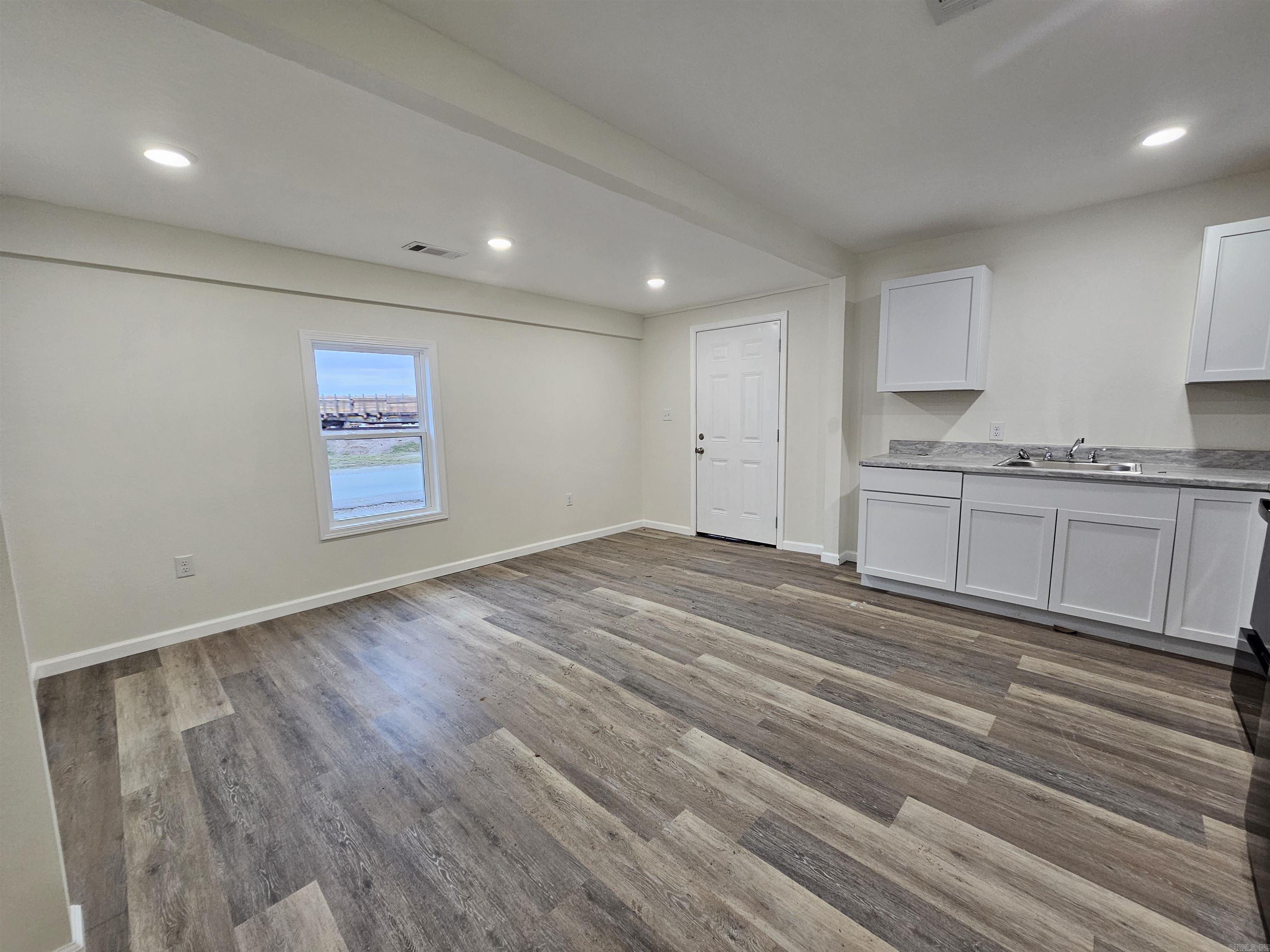 708 S 3rd Street  Paragould, AR