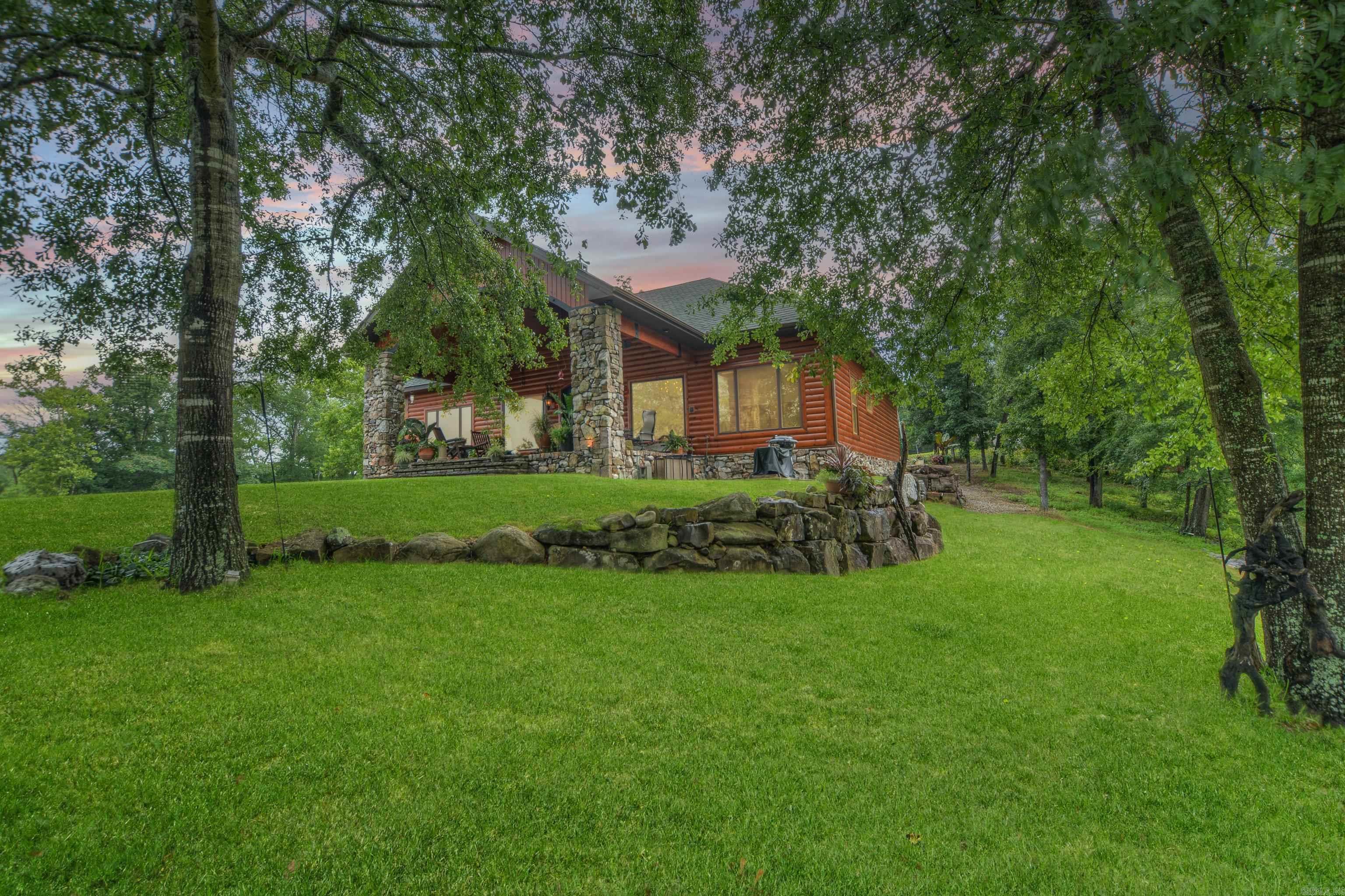 168 Golden Oak  Hot Springs, AR