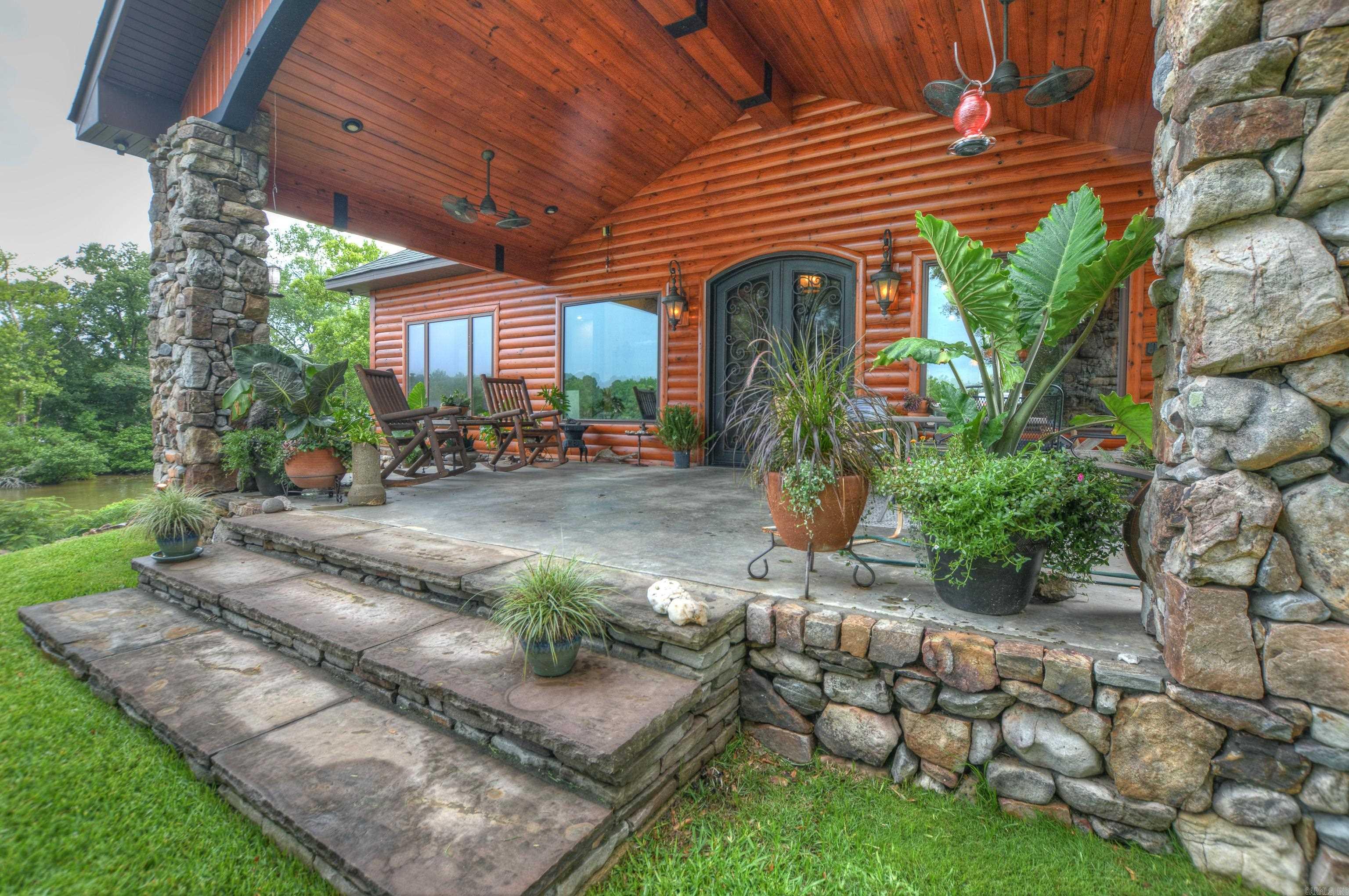 168 Golden Oak  Hot Springs, AR