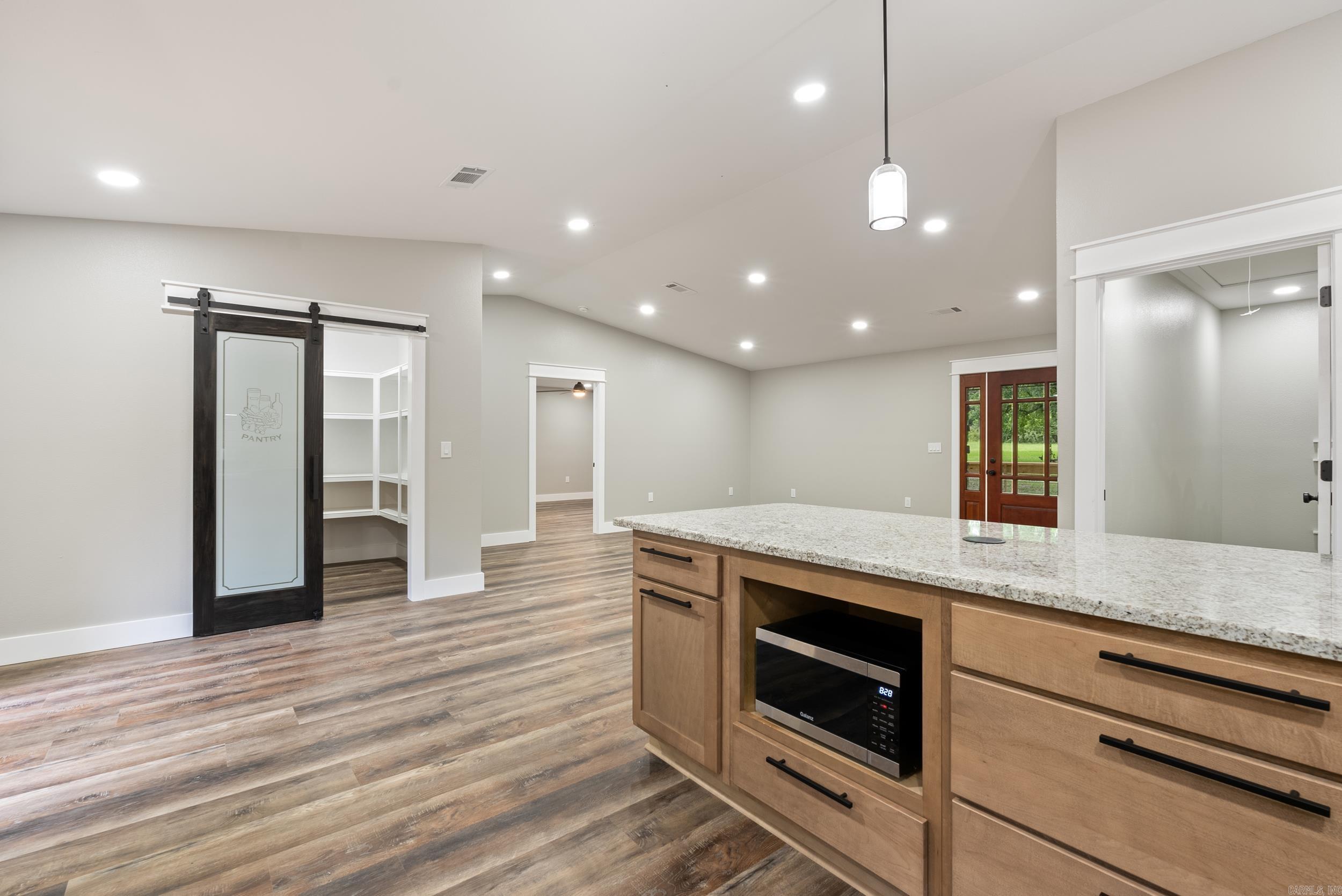 26 W Mobbs  Greenbrier, AR