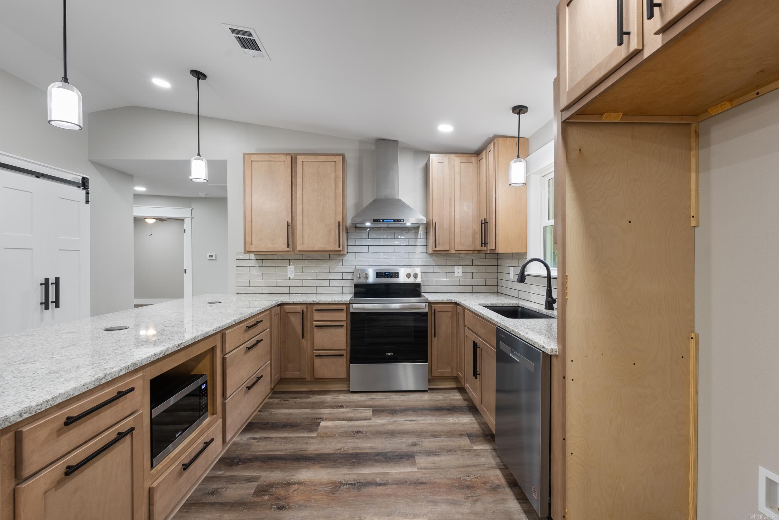 26 W Mobbs  Greenbrier, AR