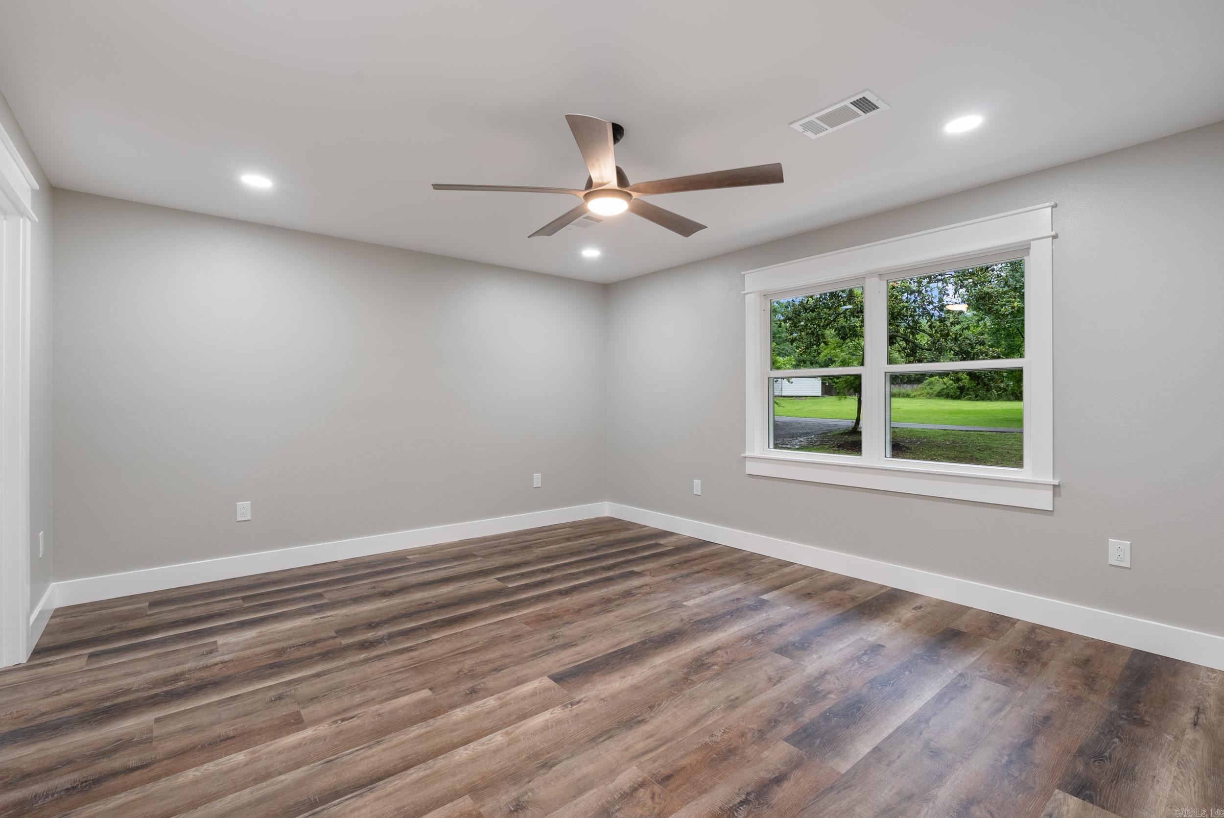 26 W Mobbs  Greenbrier, AR