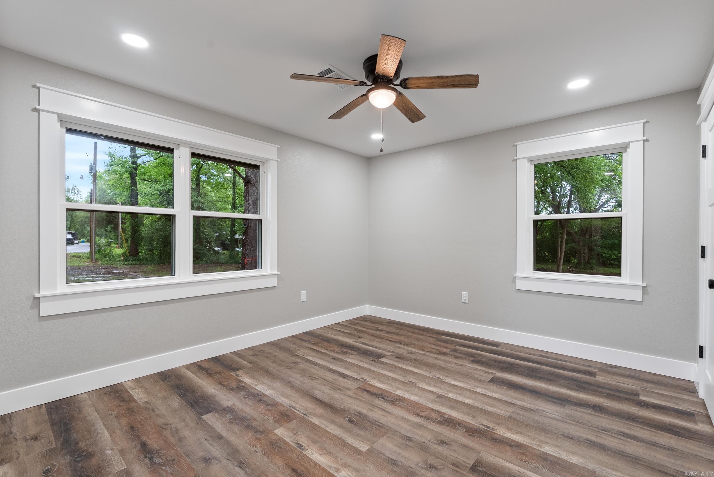 26 W Mobbs  Greenbrier, AR