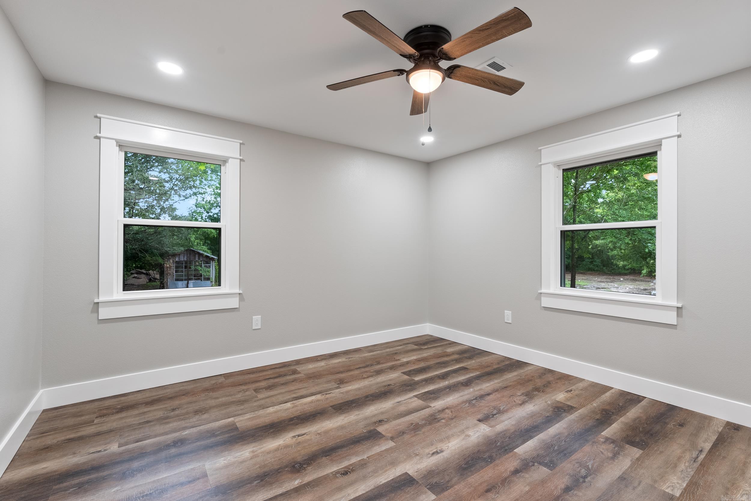 26 W Mobbs  Greenbrier, AR