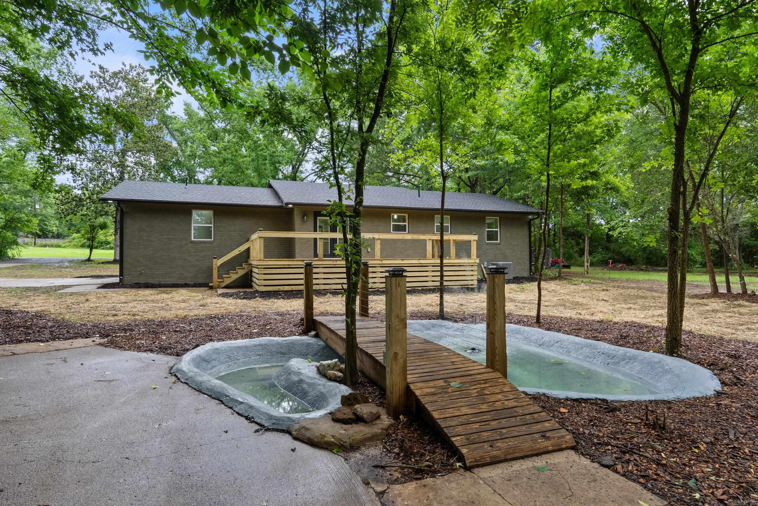 26 W Mobbs  Greenbrier, AR