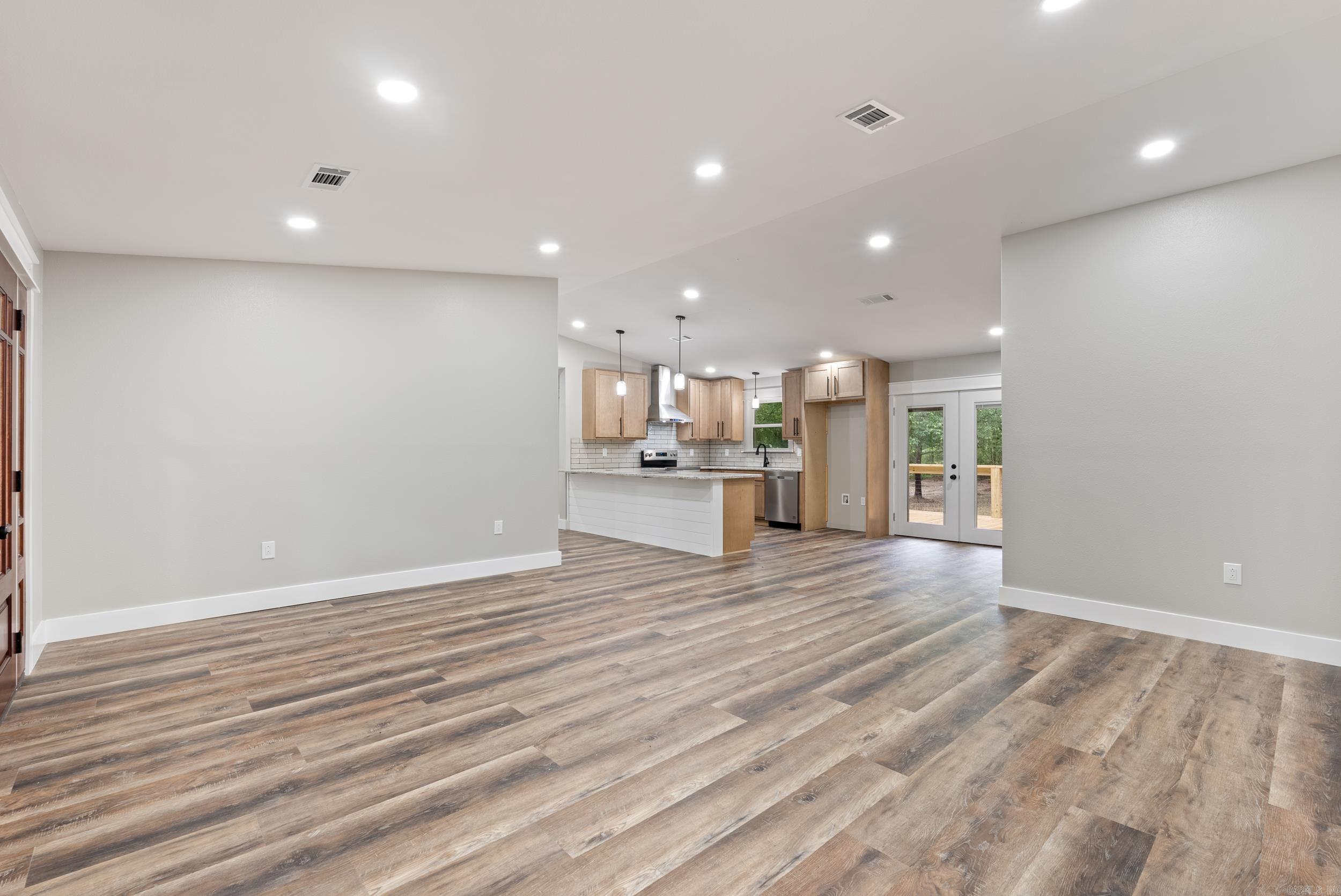 26 W Mobbs  Greenbrier, AR