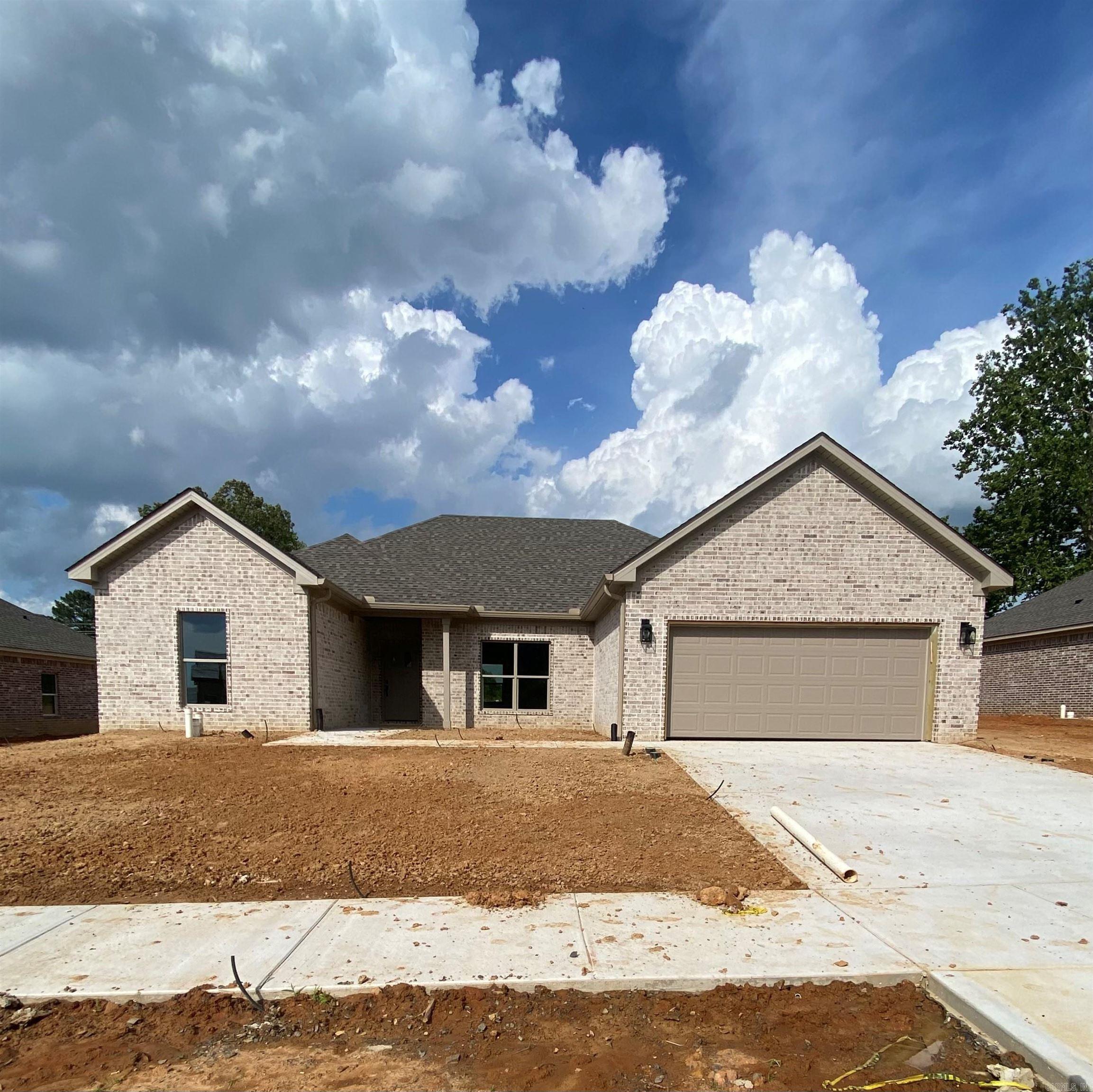 13 Wolfsbridge Loop  Cabot, AR