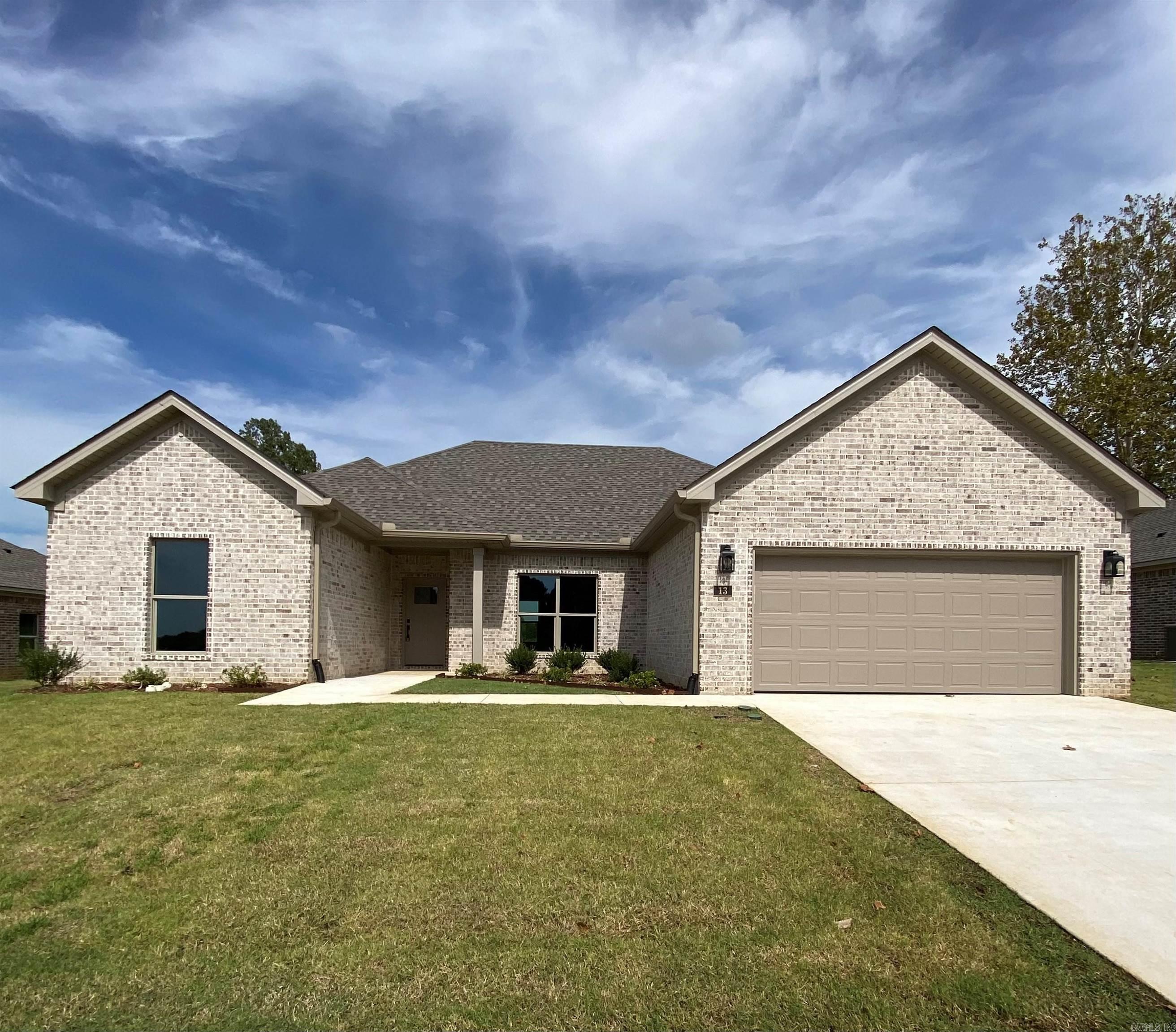 13 Wolfsbridge Loop  Cabot, AR