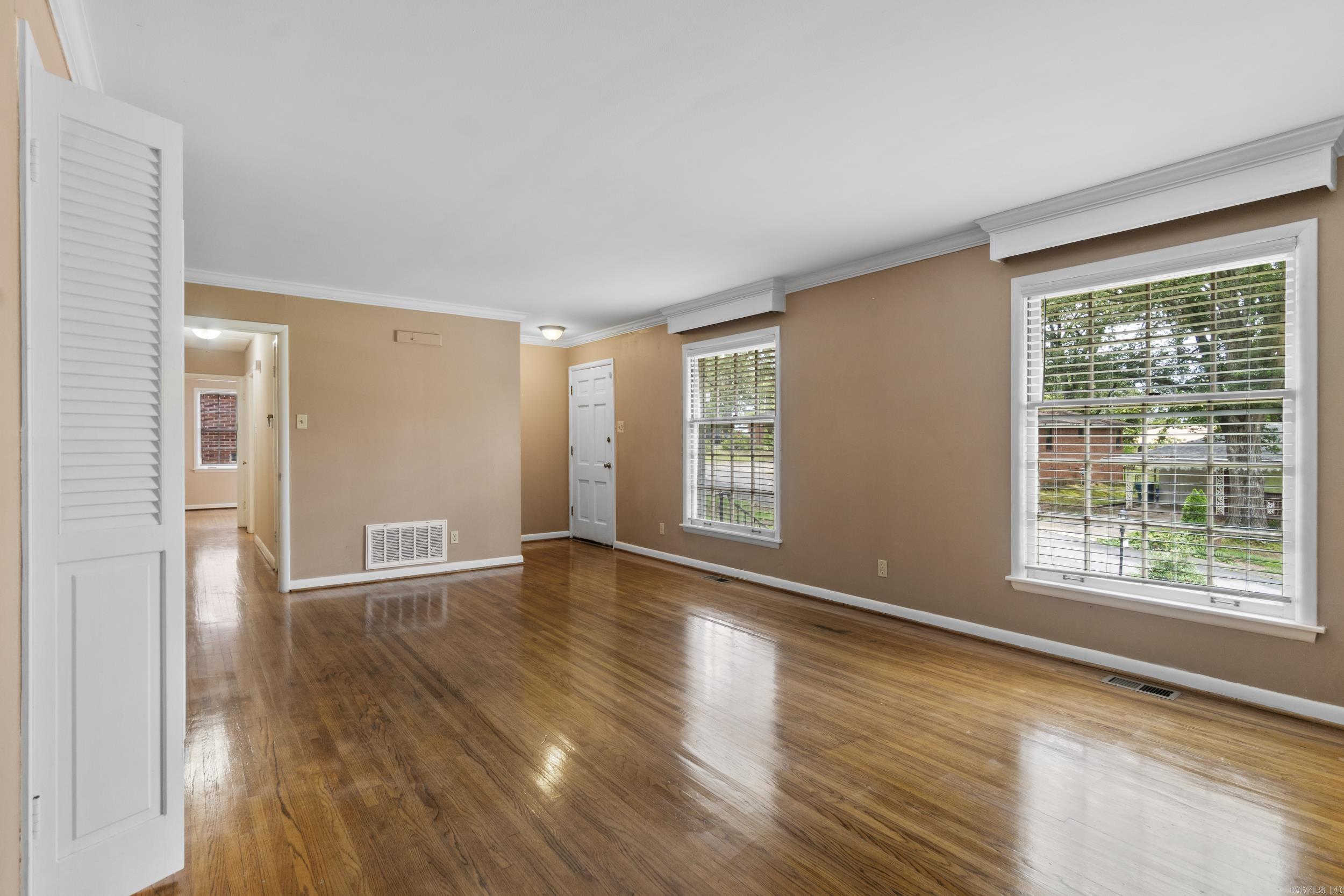 12 Holly Hill  Little Rock, AR