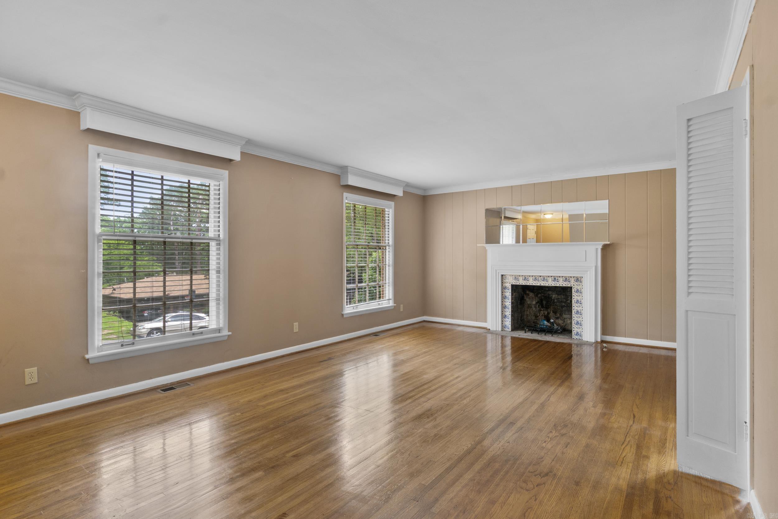 12 Holly Hill  Little Rock, AR