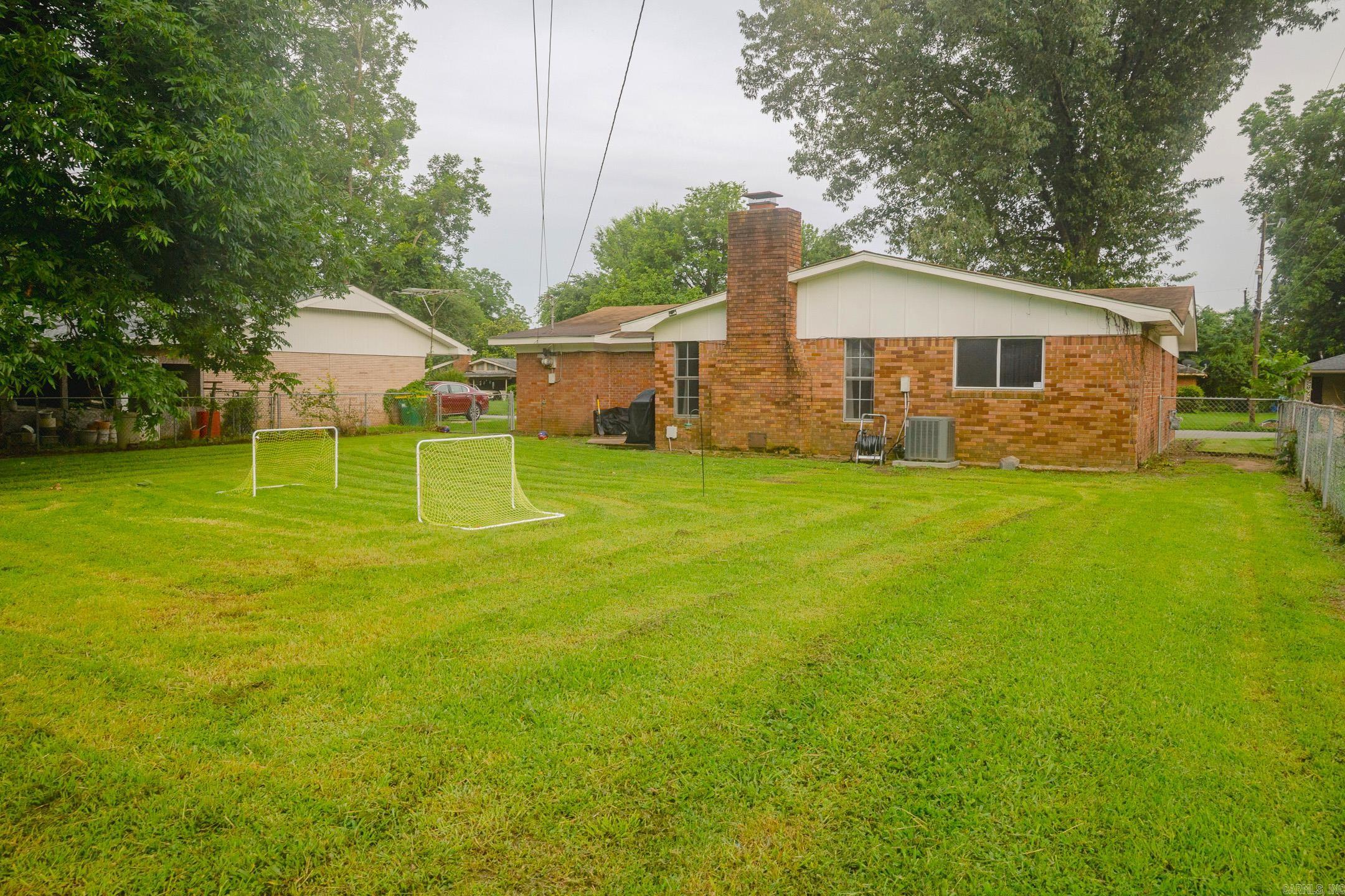 1803 S Dakota  Pine Bluff, AR