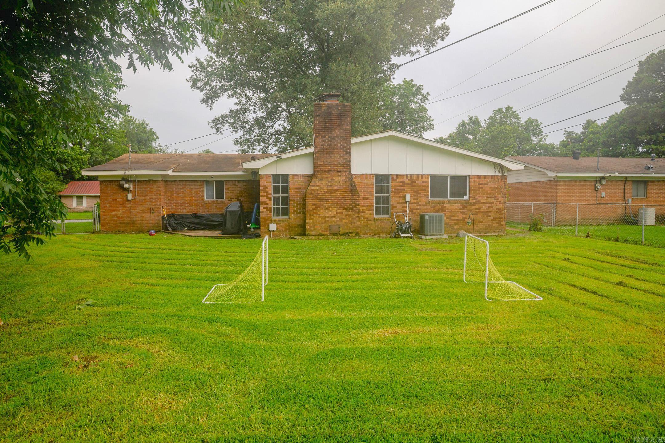 1803 S Dakota  Pine Bluff, AR