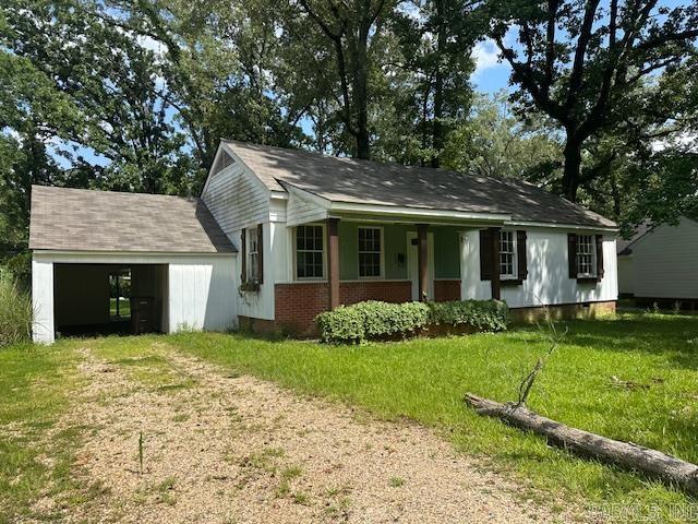 905 Cedar Street  Crossett, AR