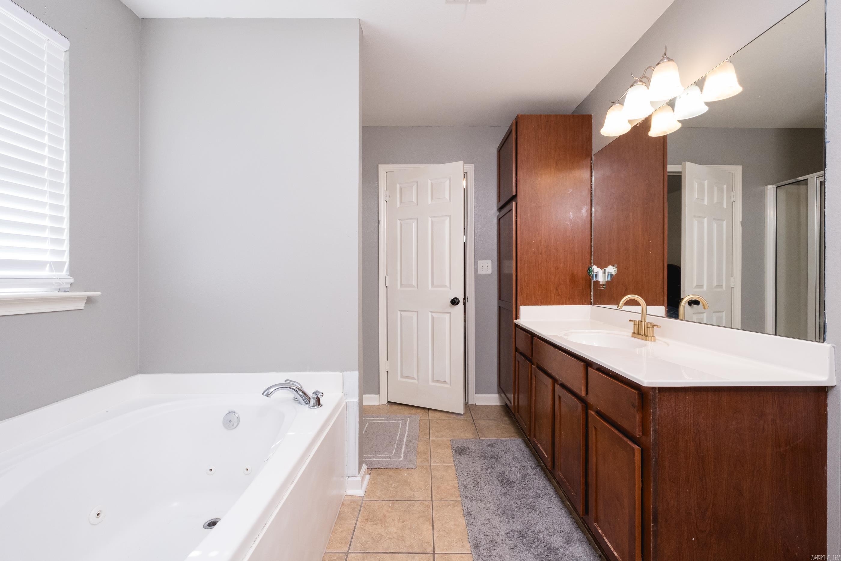 14208 N Chesterfield Circle  North Little Rock, AR