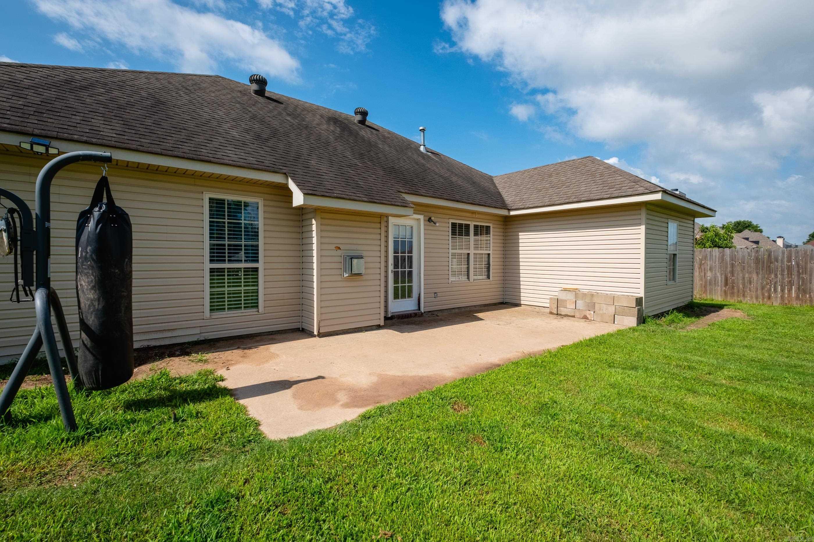 14208 N Chesterfield Circle  North Little Rock, AR