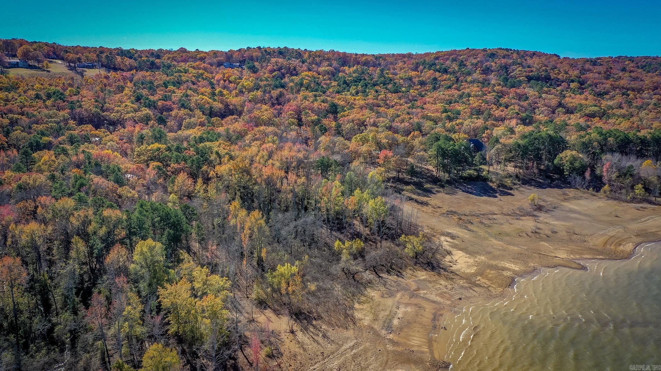 101 Starfield Rd East  Greers Ferry, AR