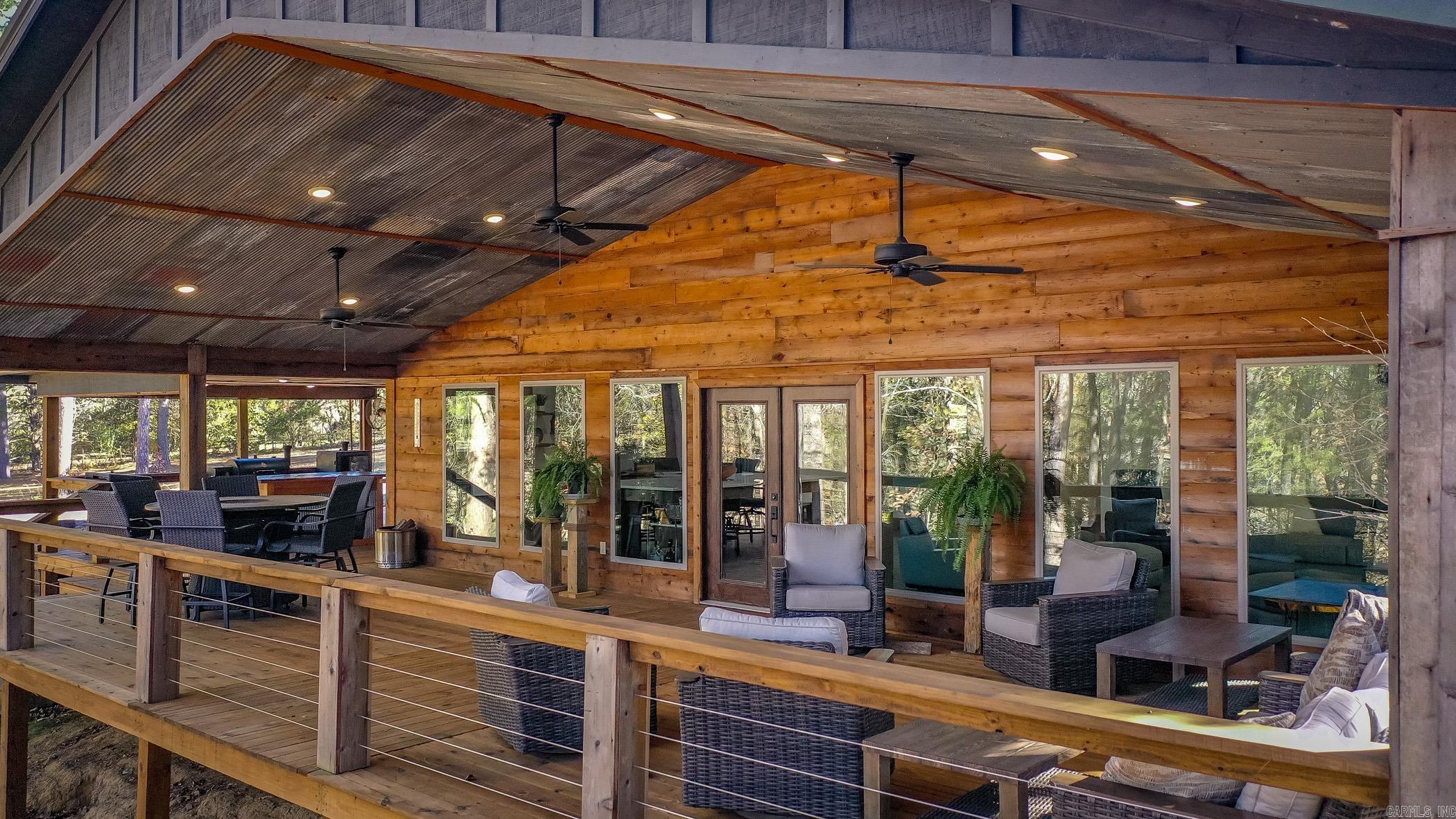 101 Starfield Rd East  Greers Ferry, AR