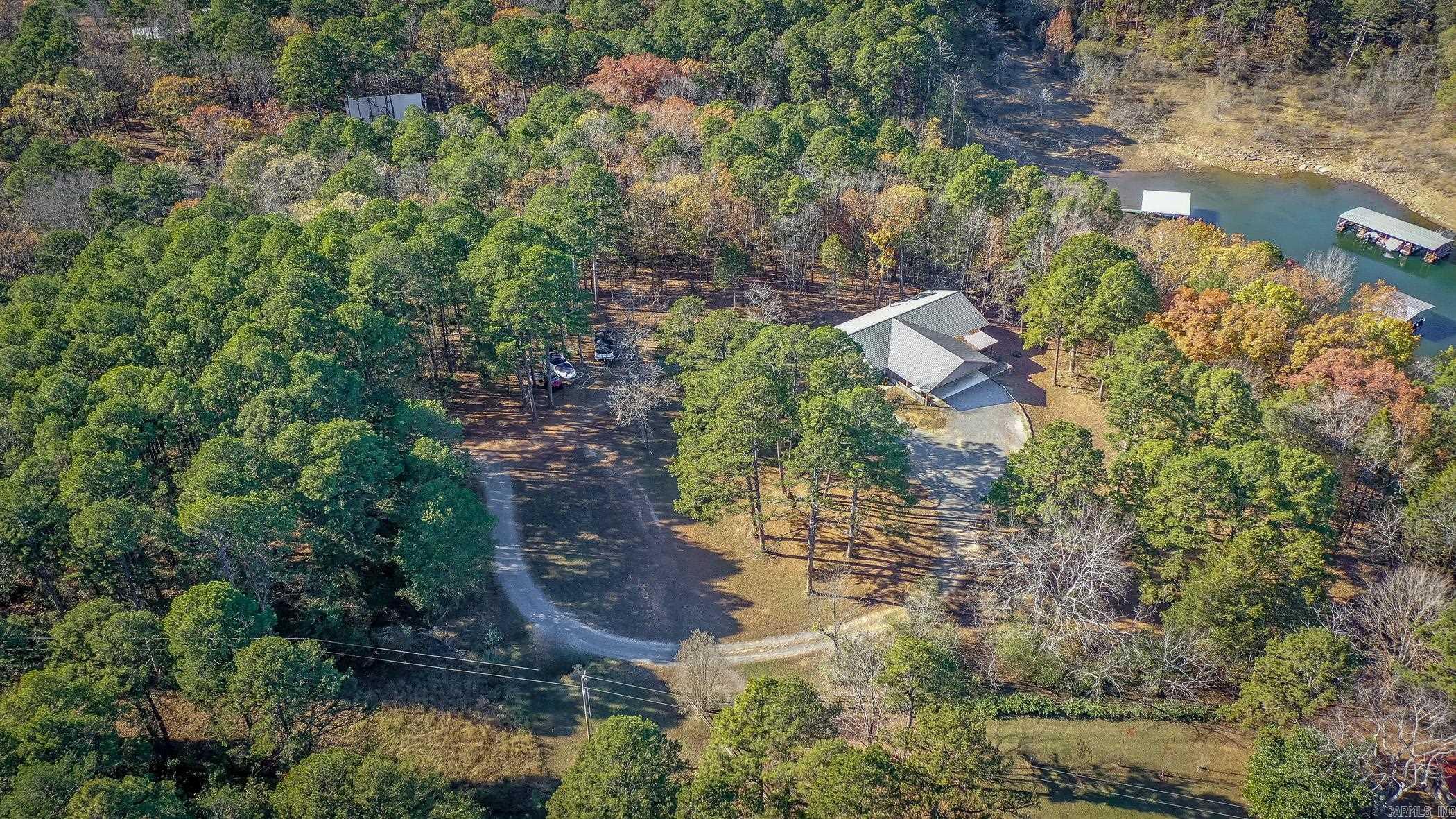101 Starfield Rd East  Greers Ferry, AR