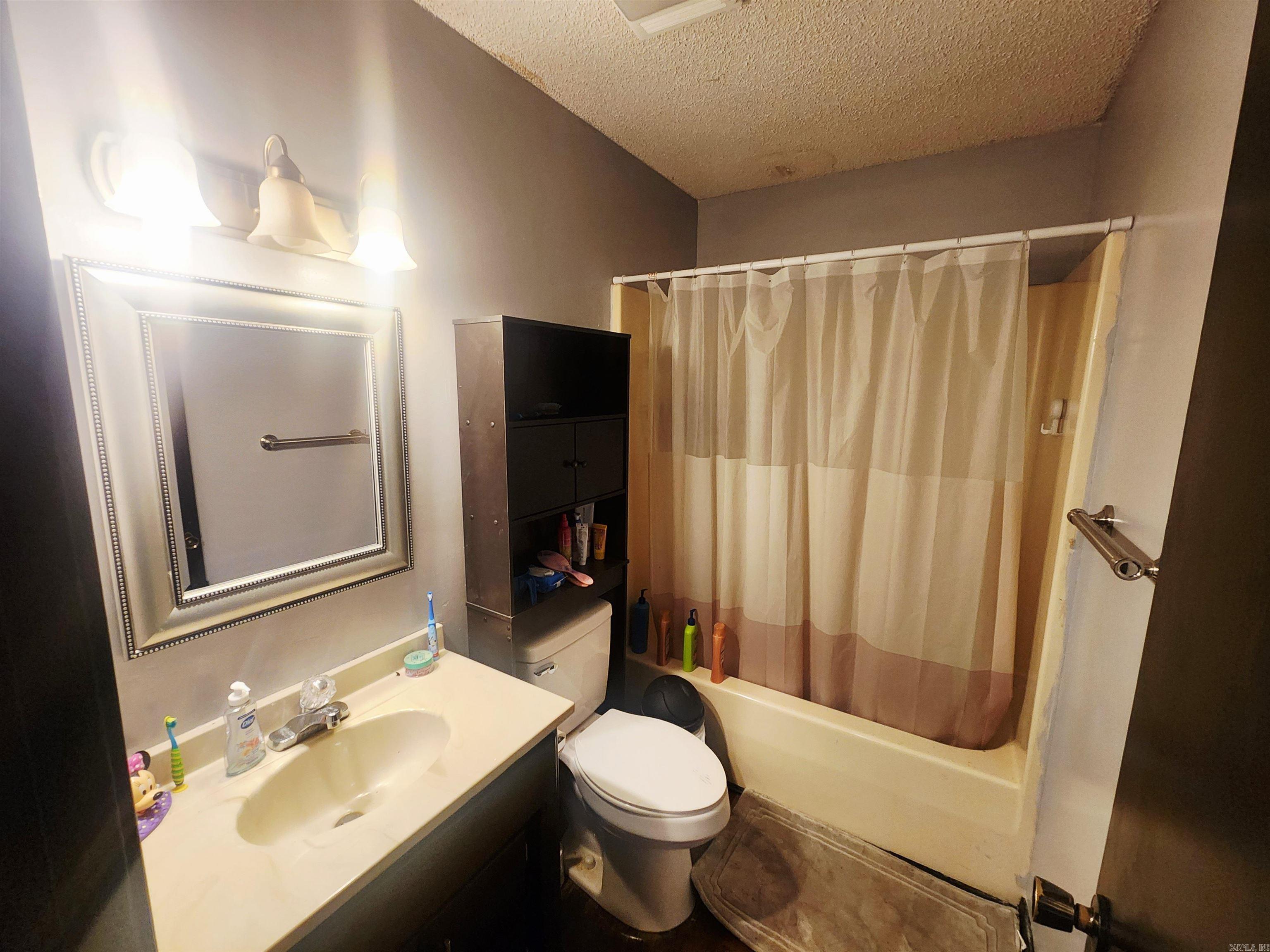 250 Cove  Malvern, AR