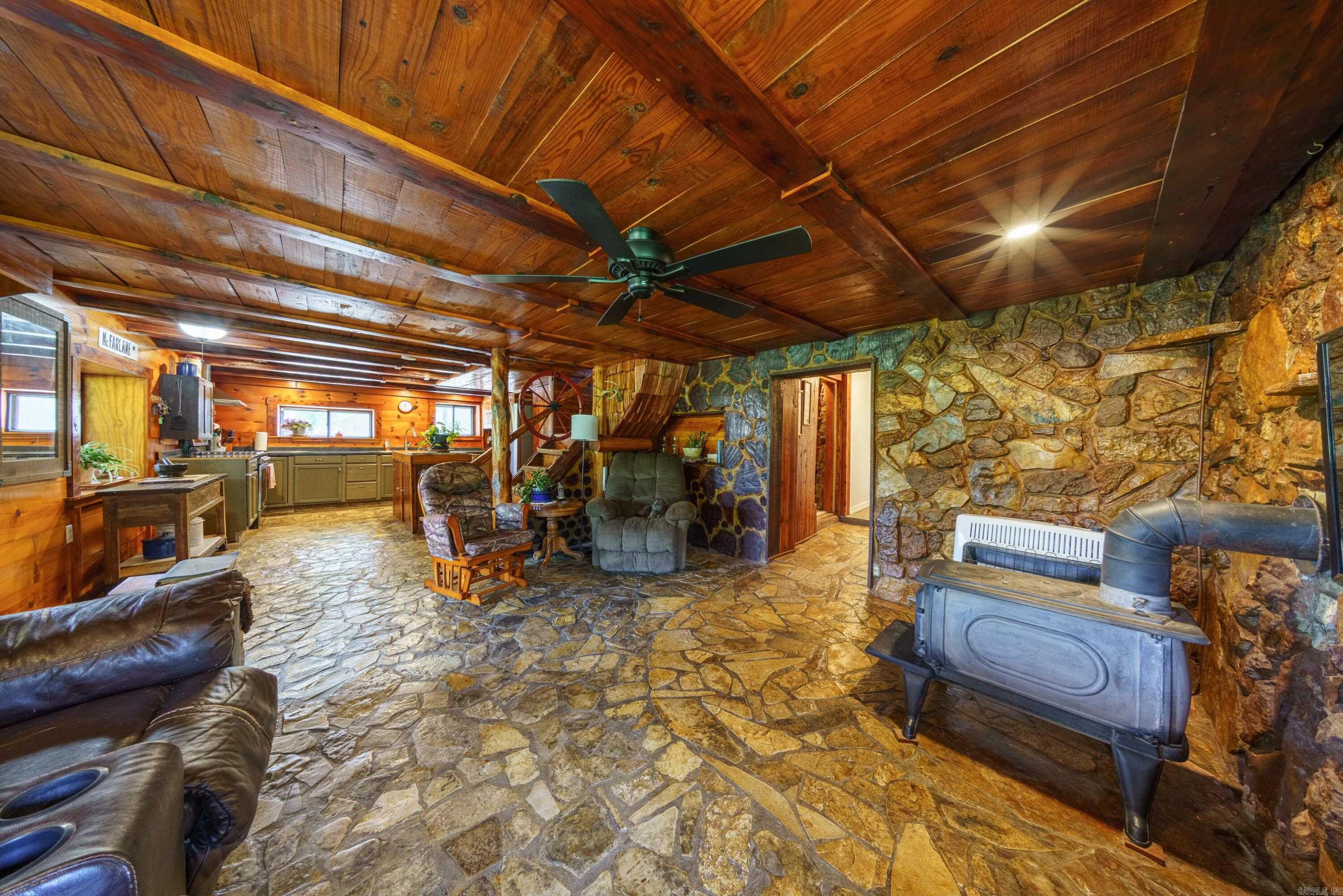 3118 Easy K Rd  Franklin, AR