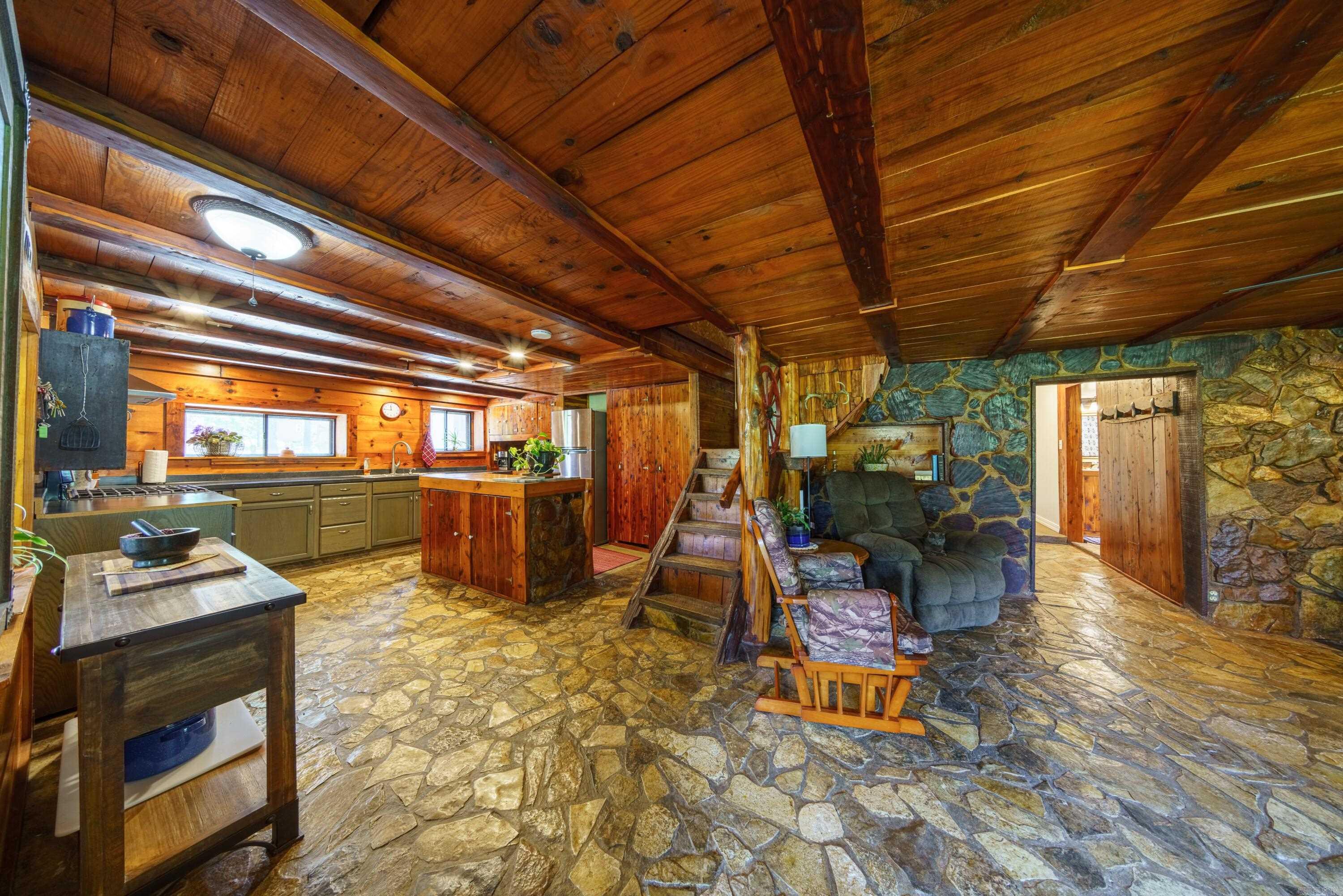 3118 Easy K Rd  Franklin, AR