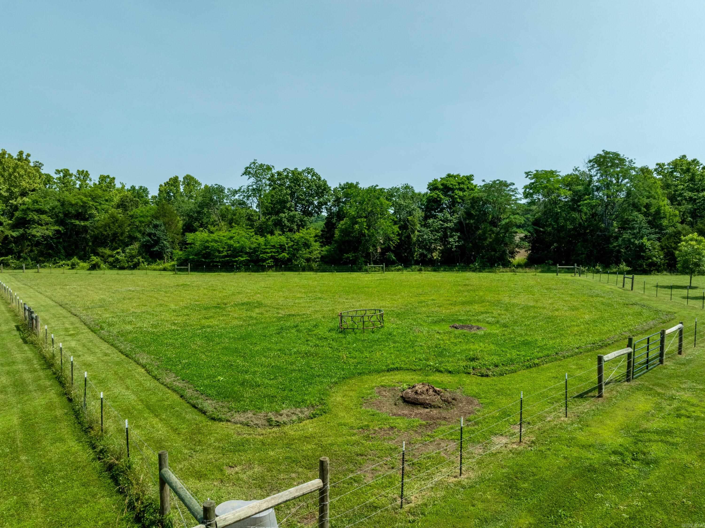 3118 Easy K Rd  Franklin, AR