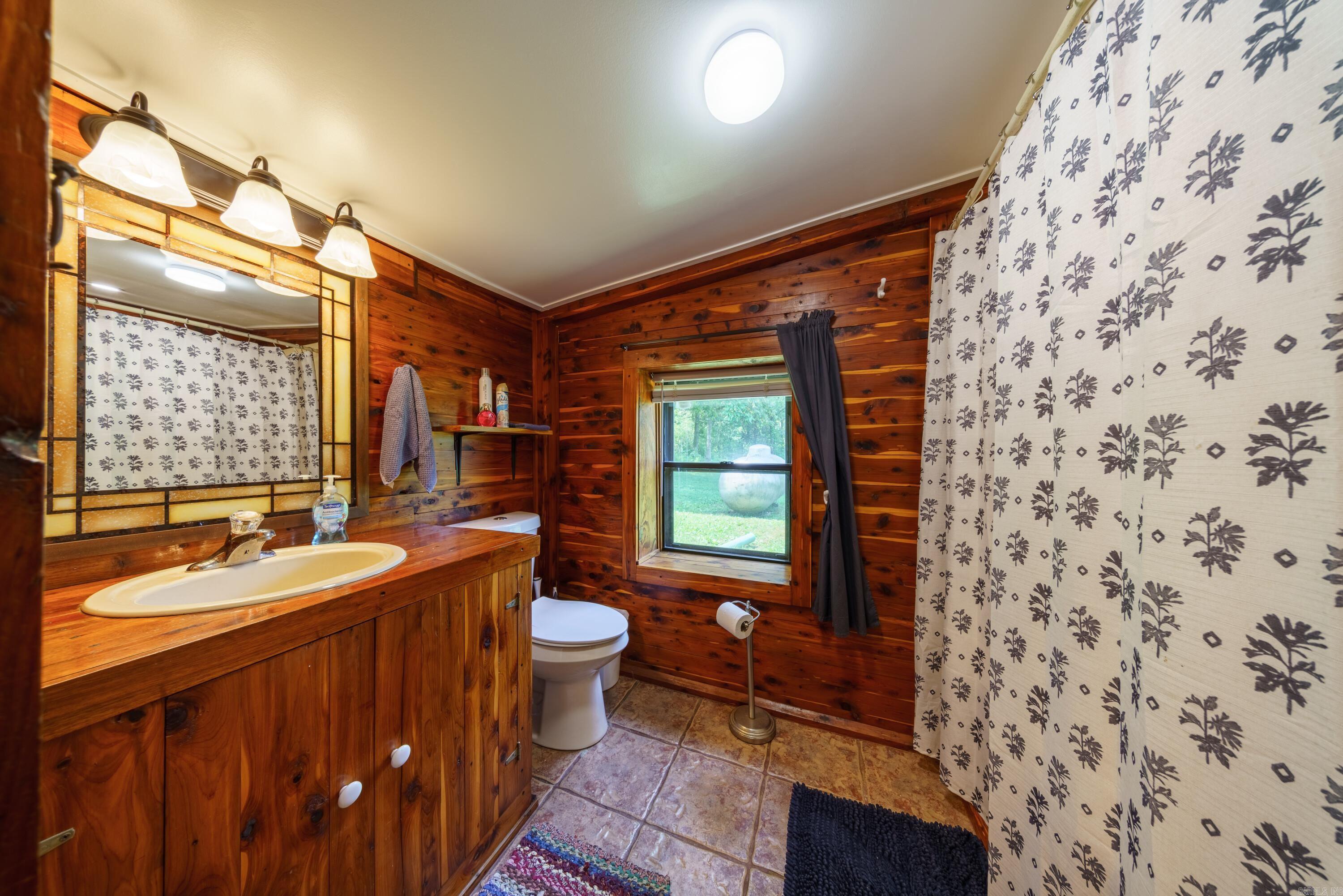 3118 Easy K Rd  Franklin, AR