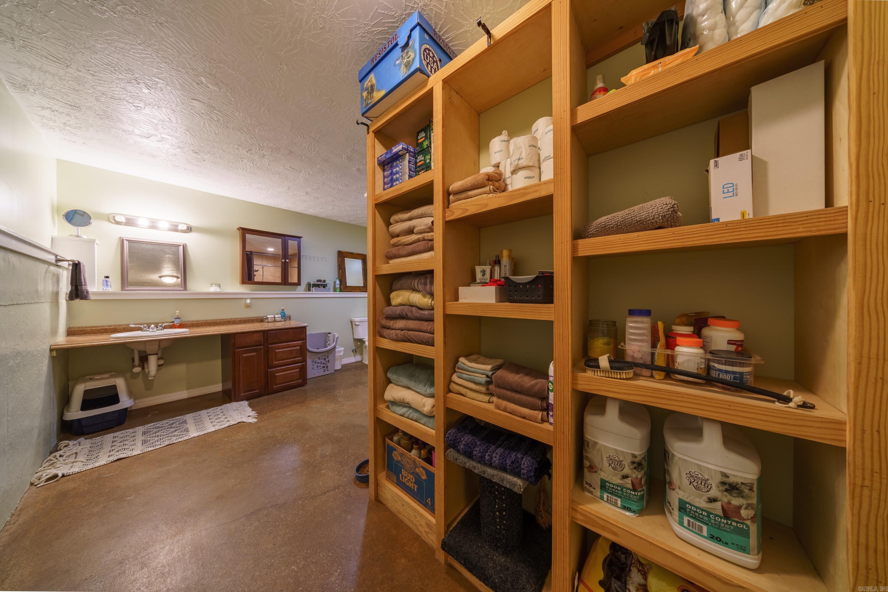 3118 Easy K Rd  Franklin, AR